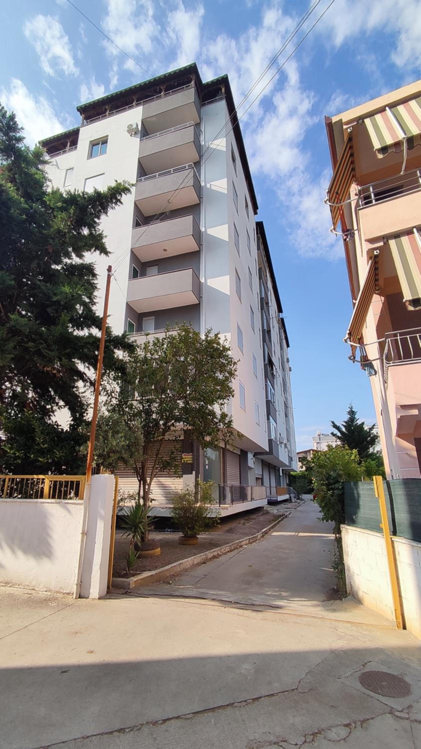 Donel Apartment