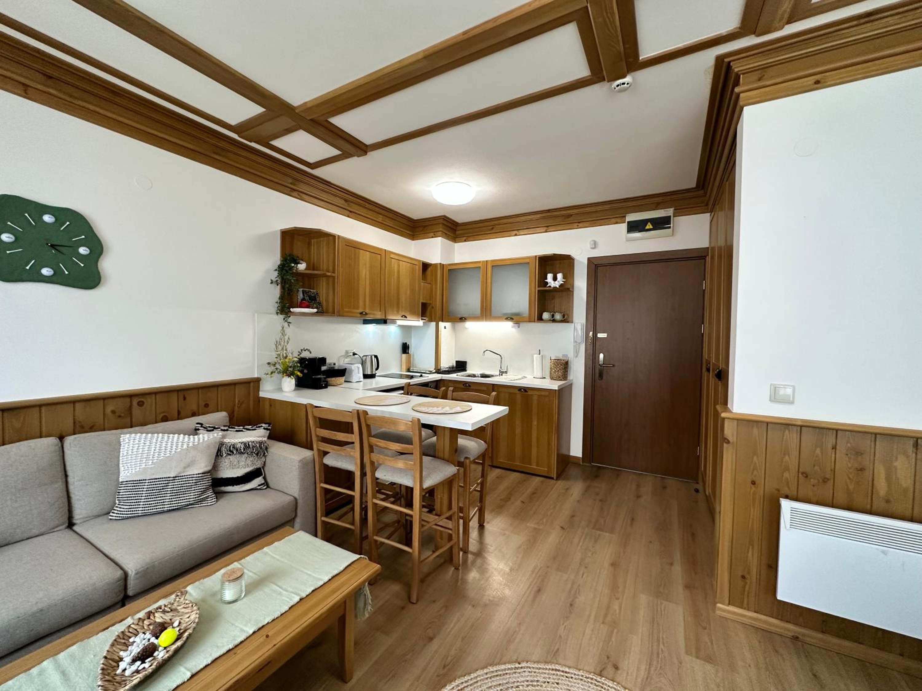 Pirin Golf & Spa Greenside Studio
