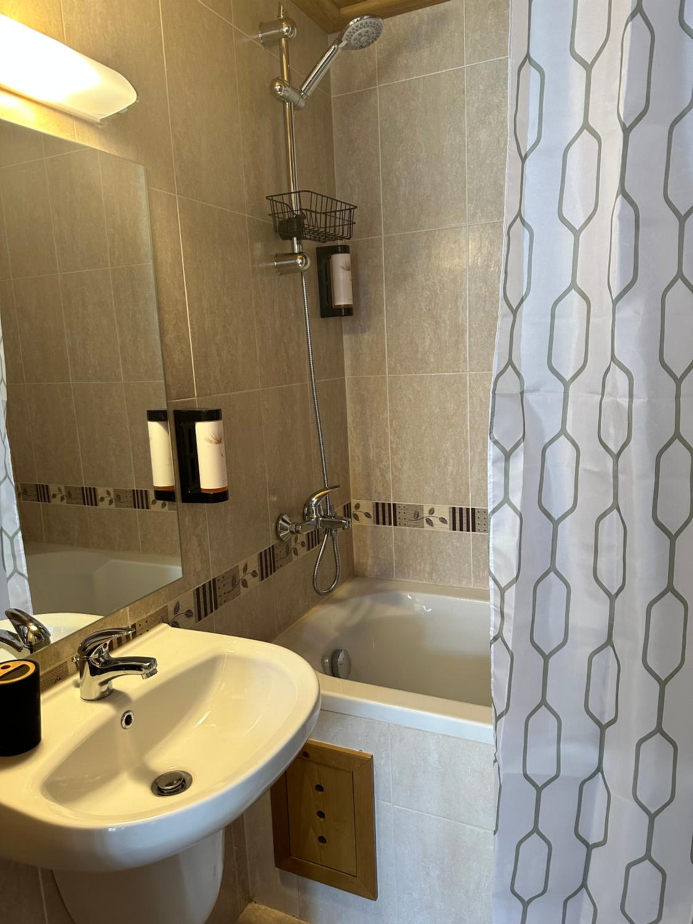 Pirin Golf & Spa Greenside Studio