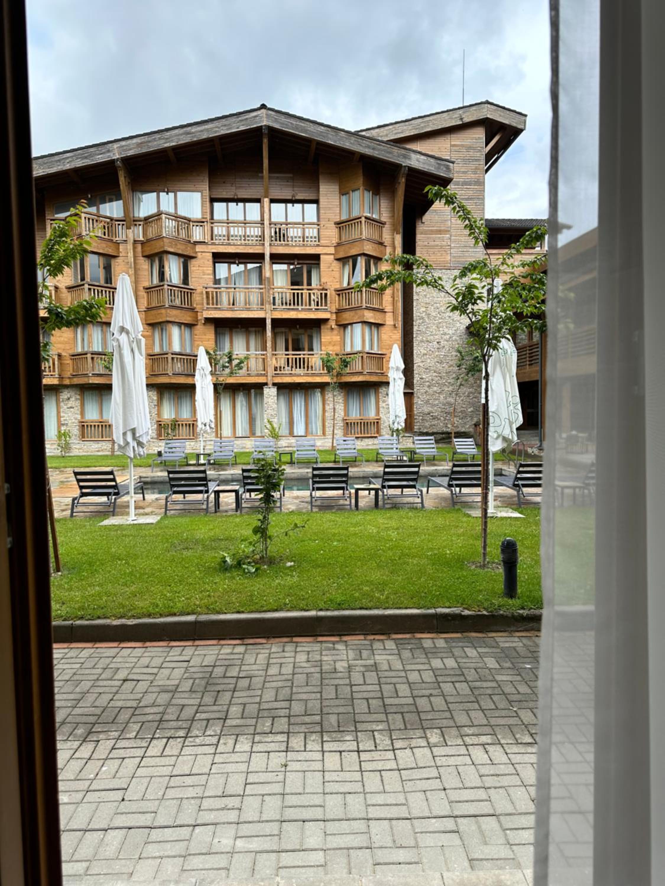 Pirin Golf & Spa Greenside Studio