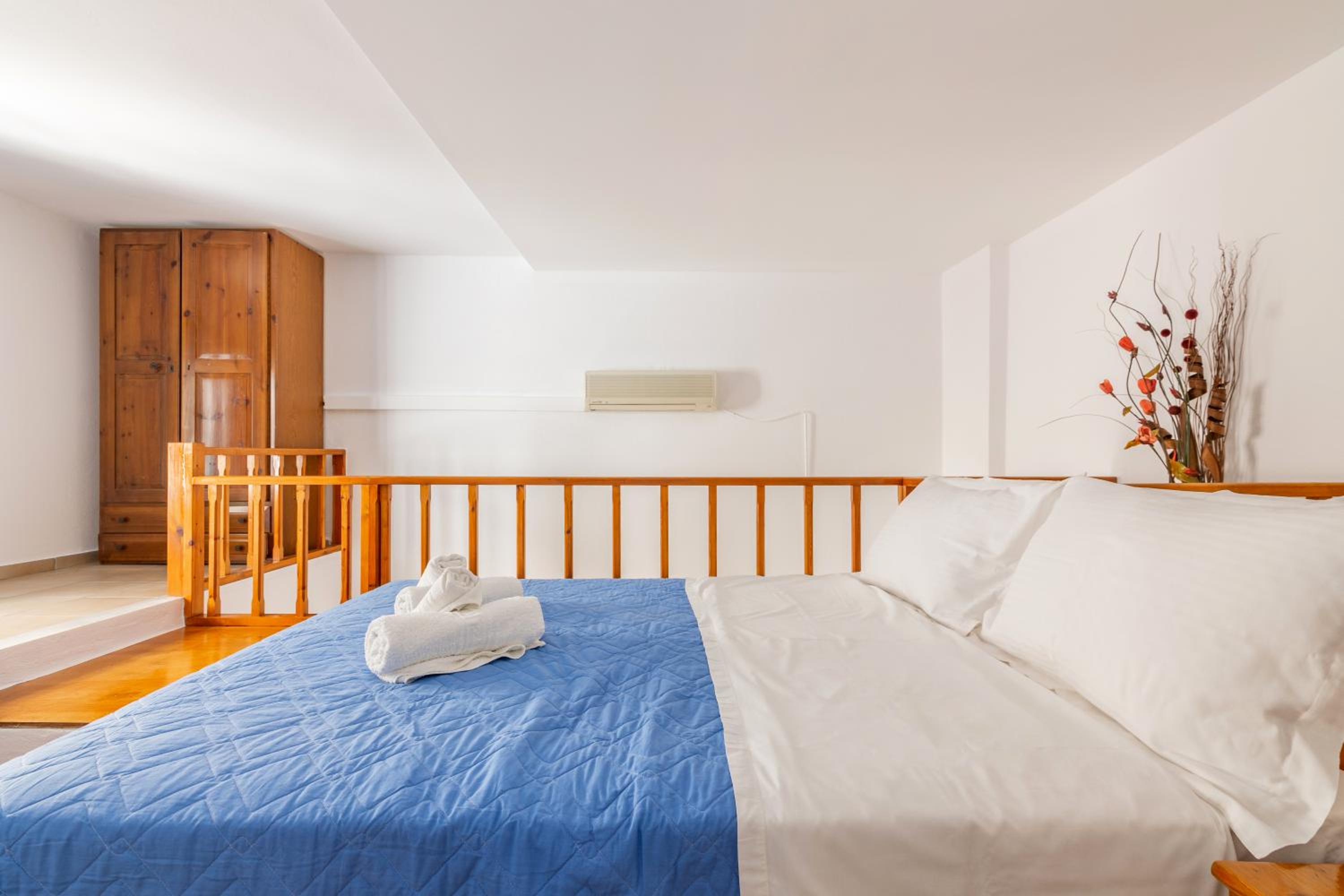Joanna Apartments