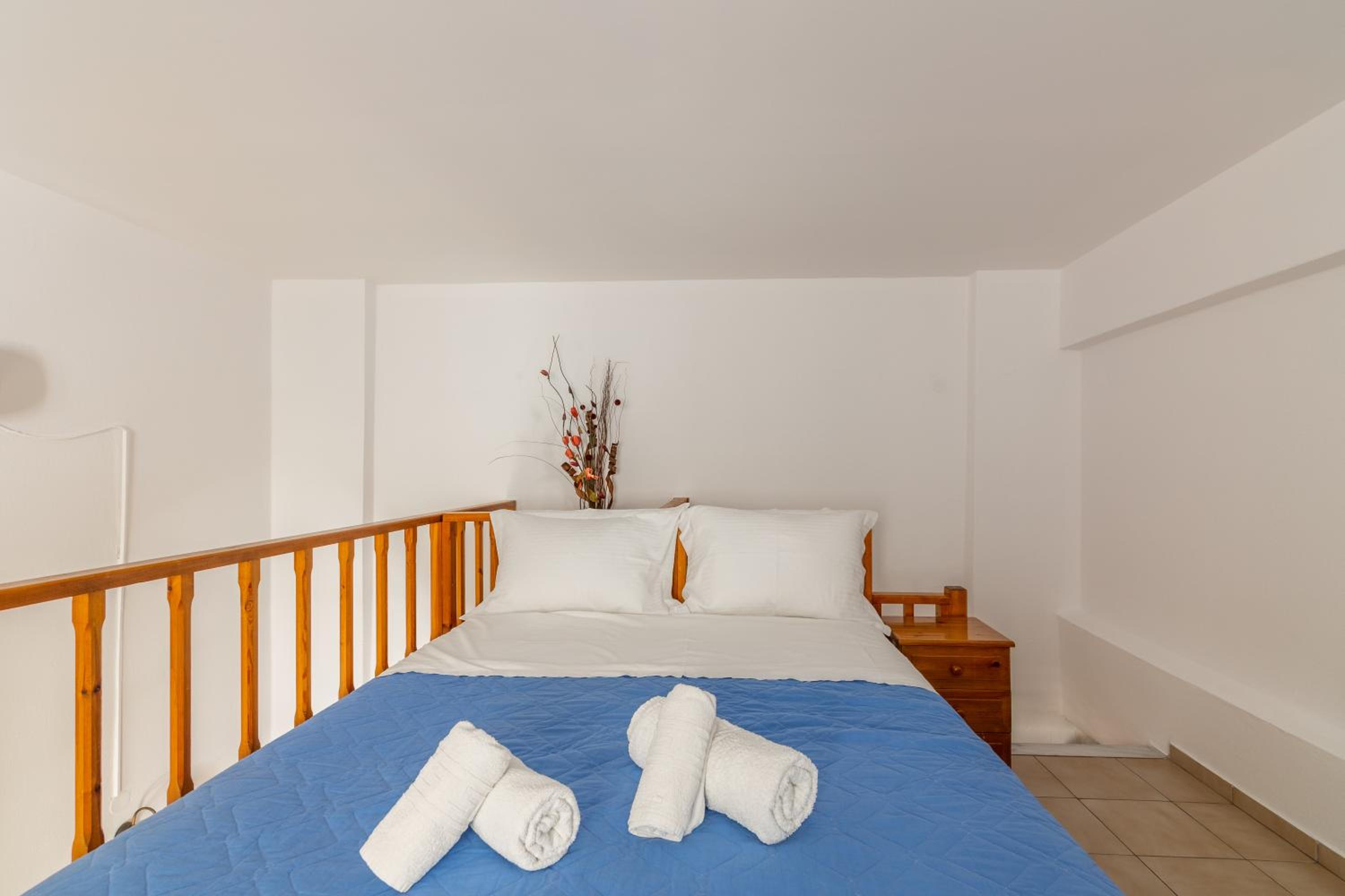 Joanna Apartments