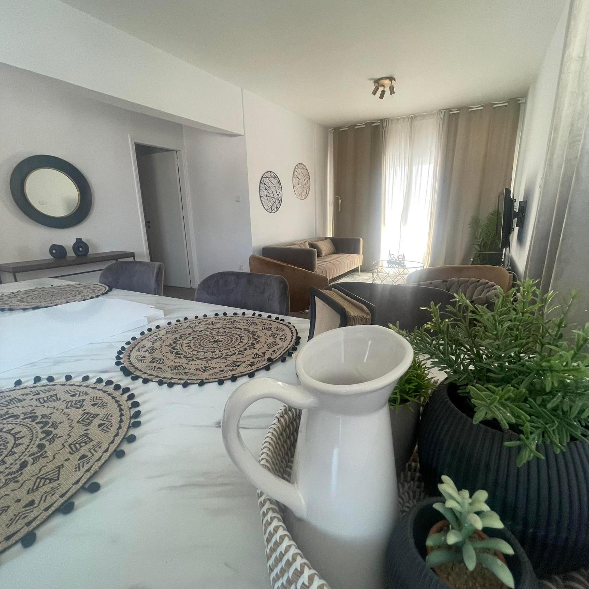 Glamorous, Renovated 3-Bedroom Apt in Nicosia