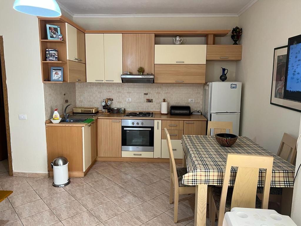 A&A 2 Bedroom Apartment photo 2