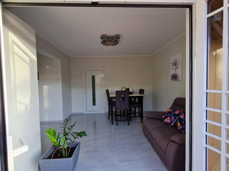 Beautiful Floor Apartment Curacao