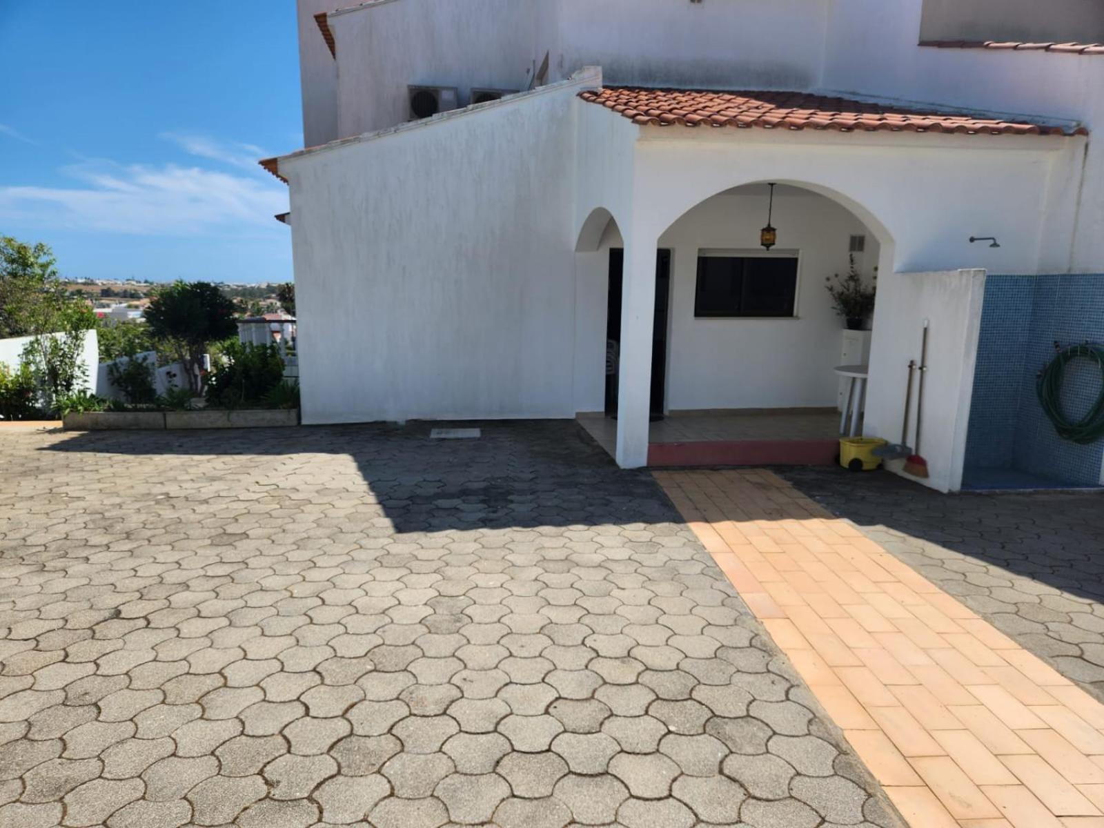 Albufeira Traditional Apartments IN VILLA