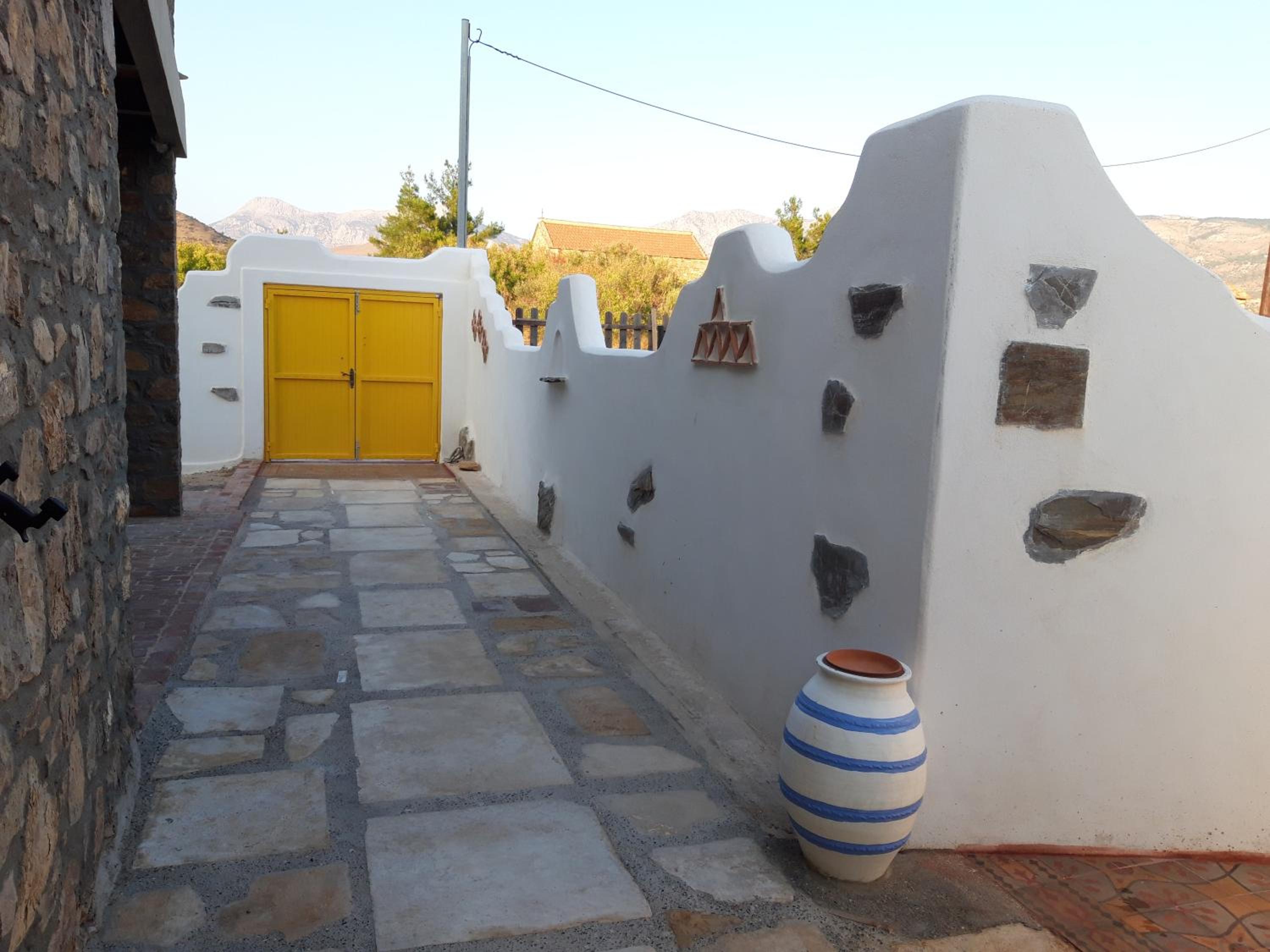 Aspros Pyrgos