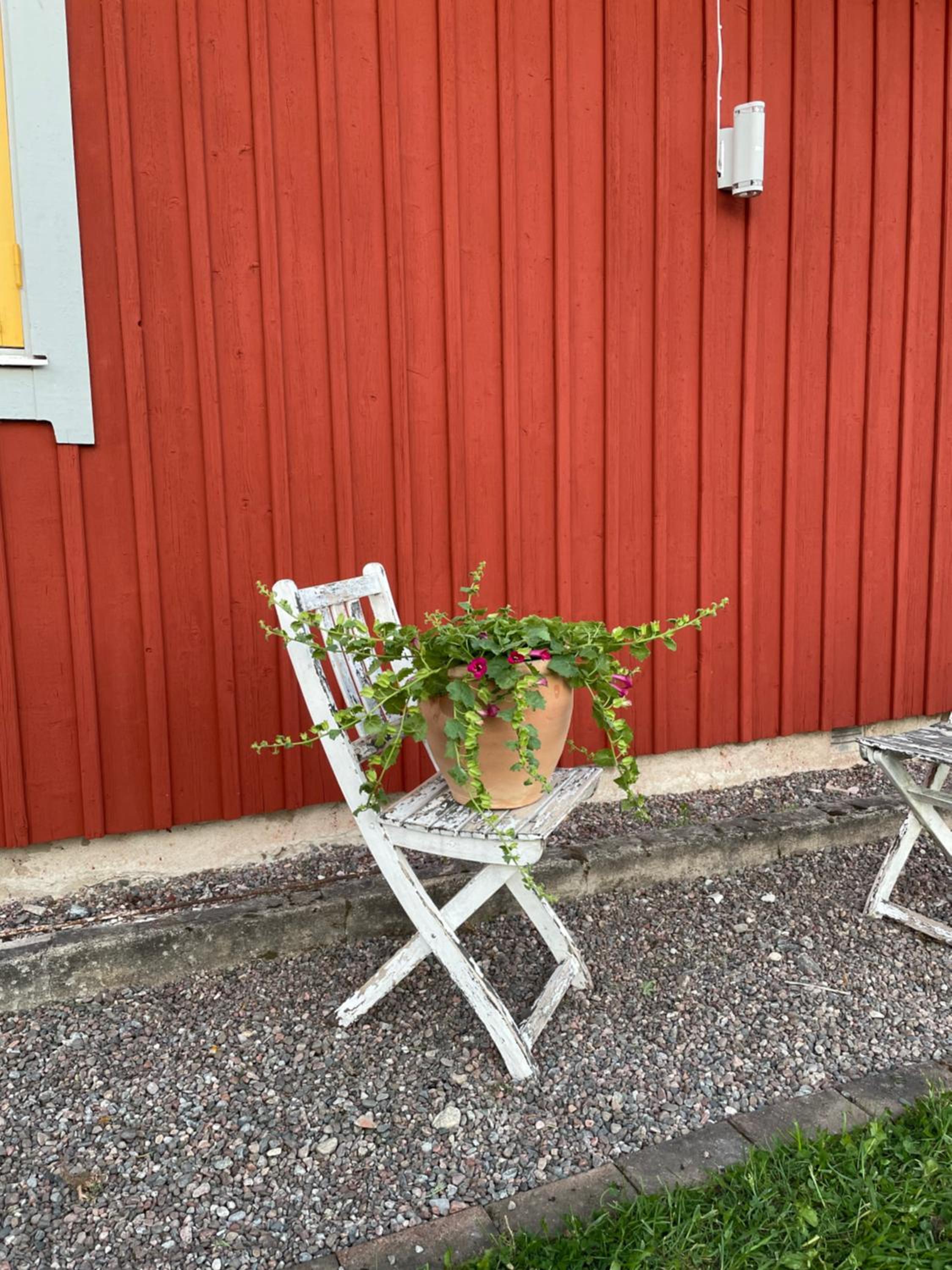 Loves Bondgård
