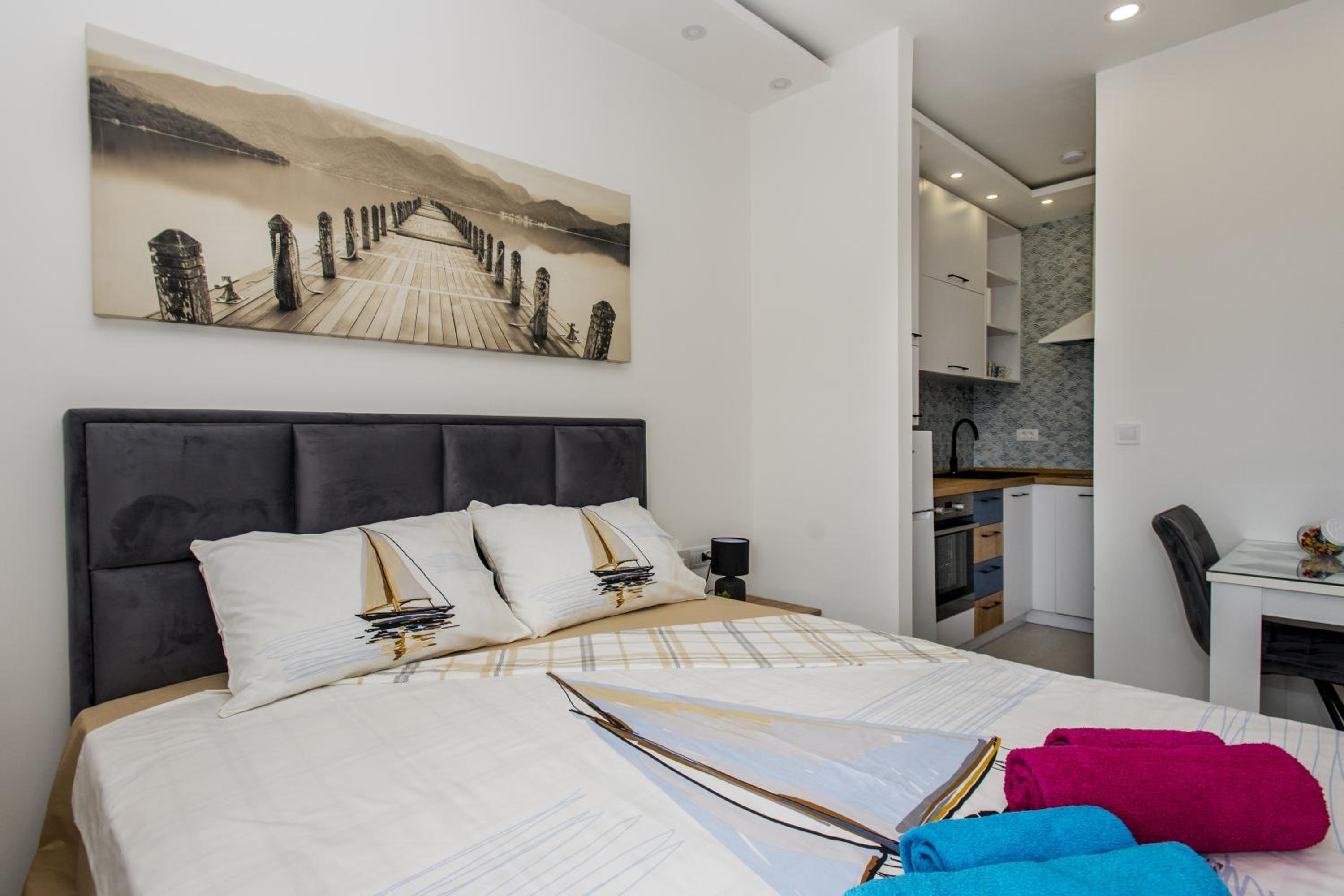Studio Apartments Summer Time
