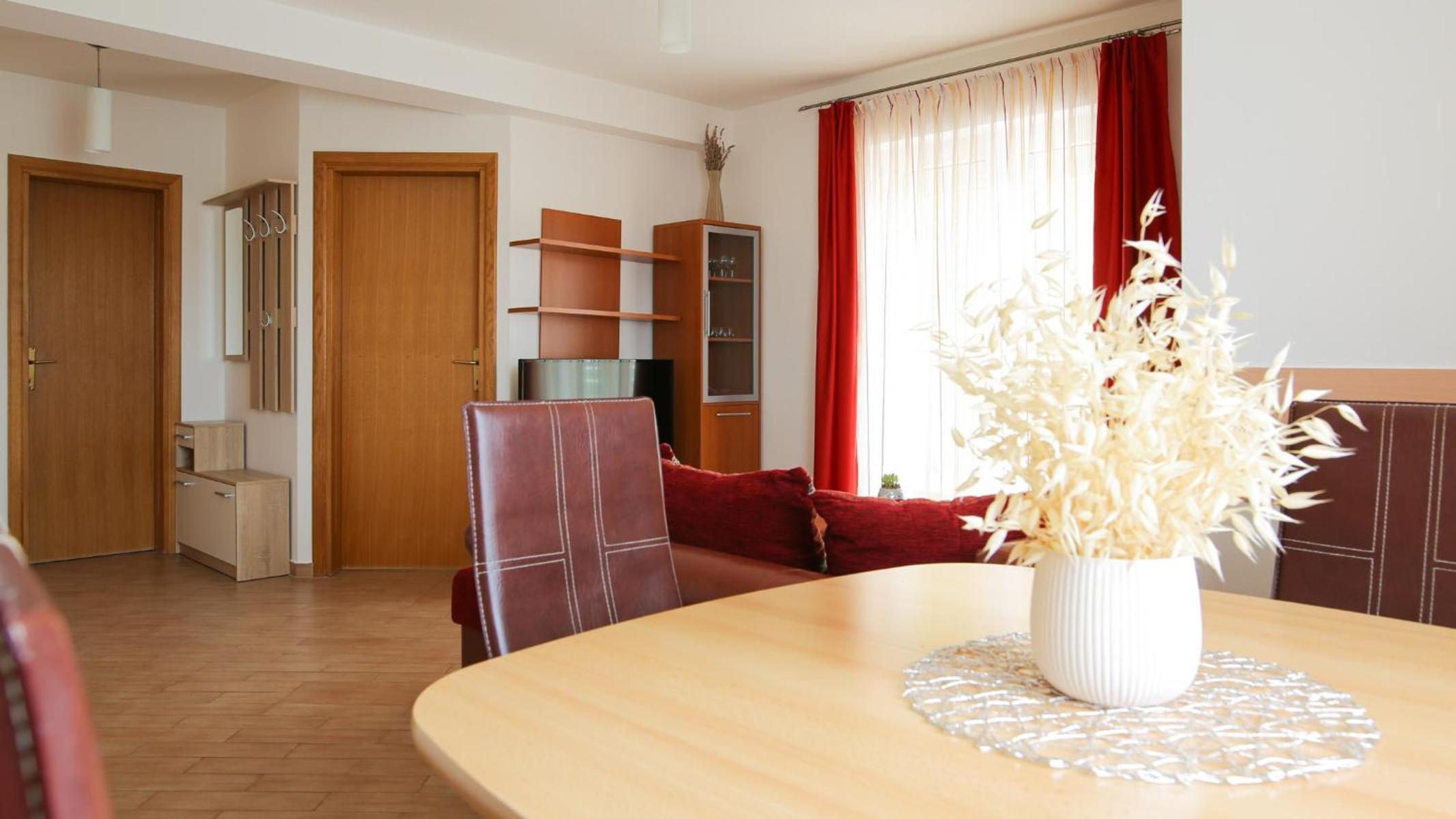 Tomic Apartments - Property Image 35