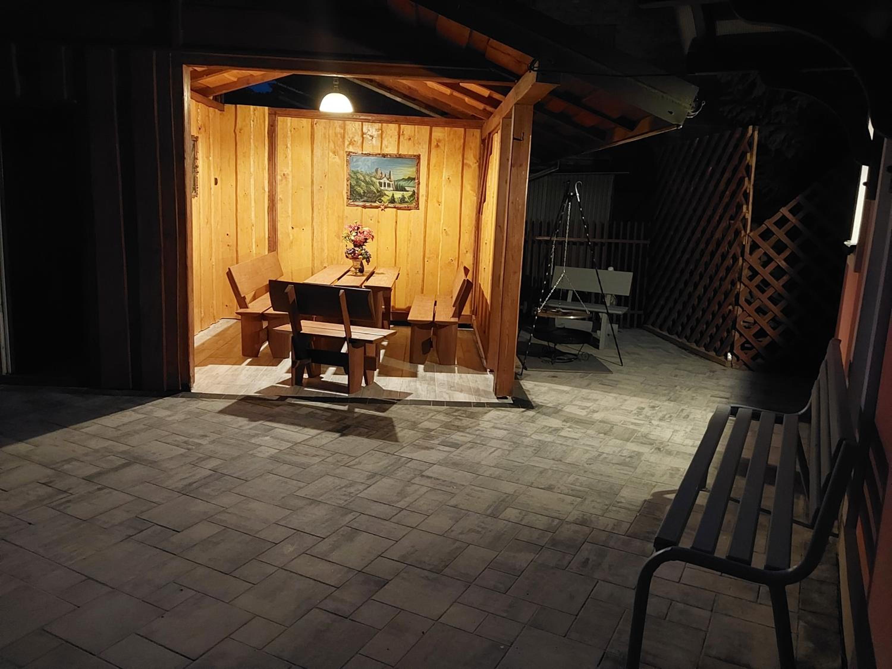 Photo 23