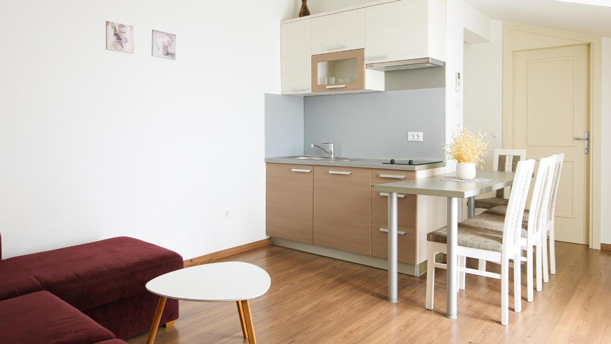 Tomic Apartments - Property Image 24