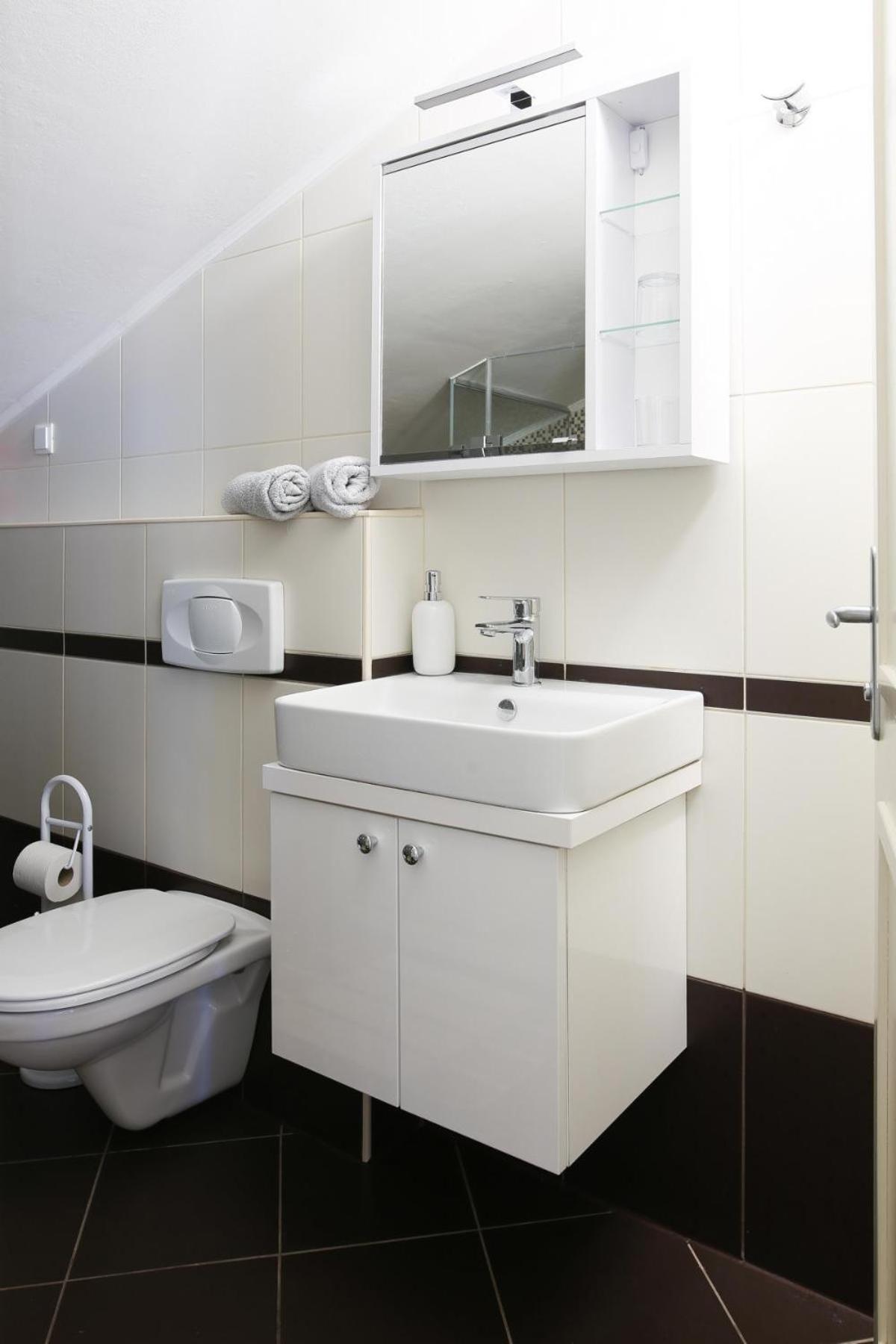 Tomic Apartments - Property Image 54