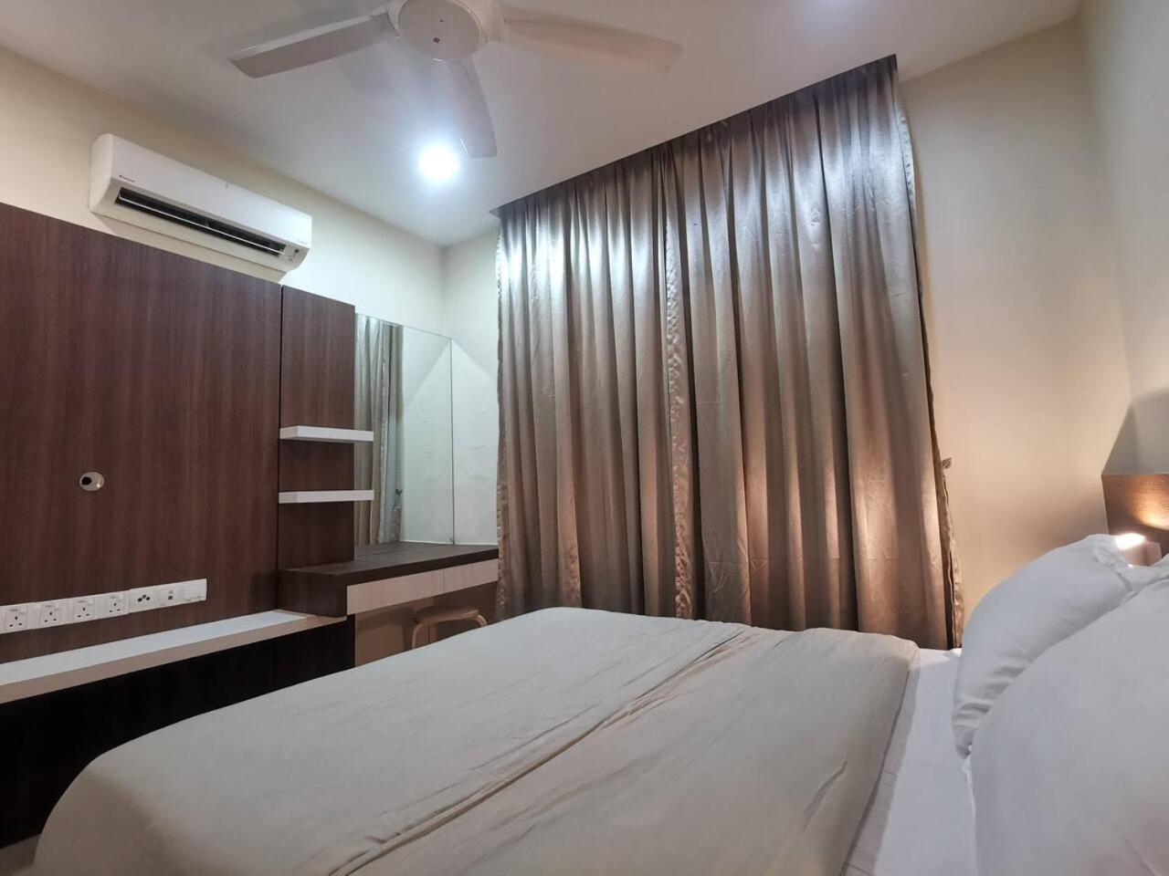 Enarahomes Shah Alam
