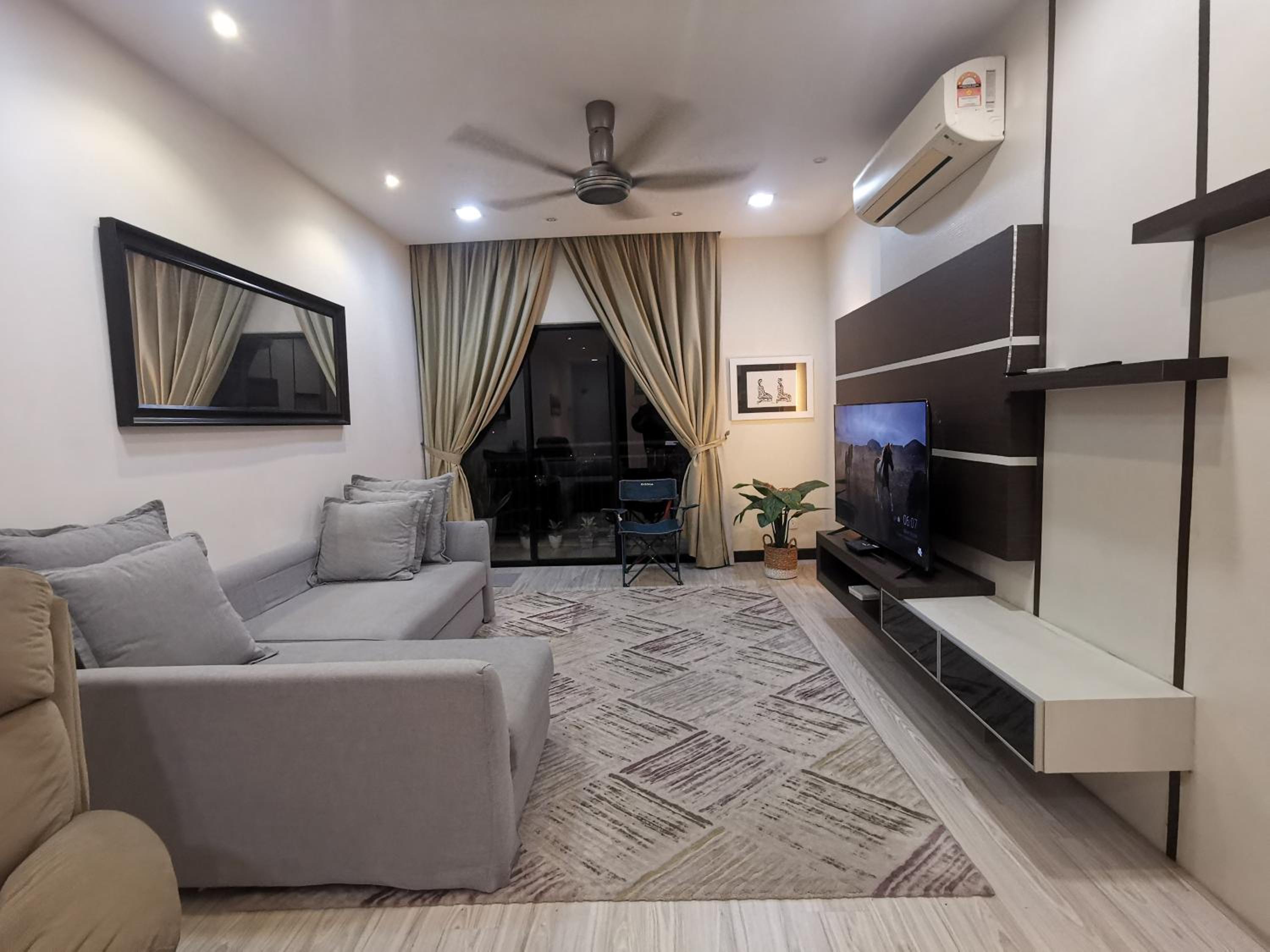 Enarahomes Shah Alam