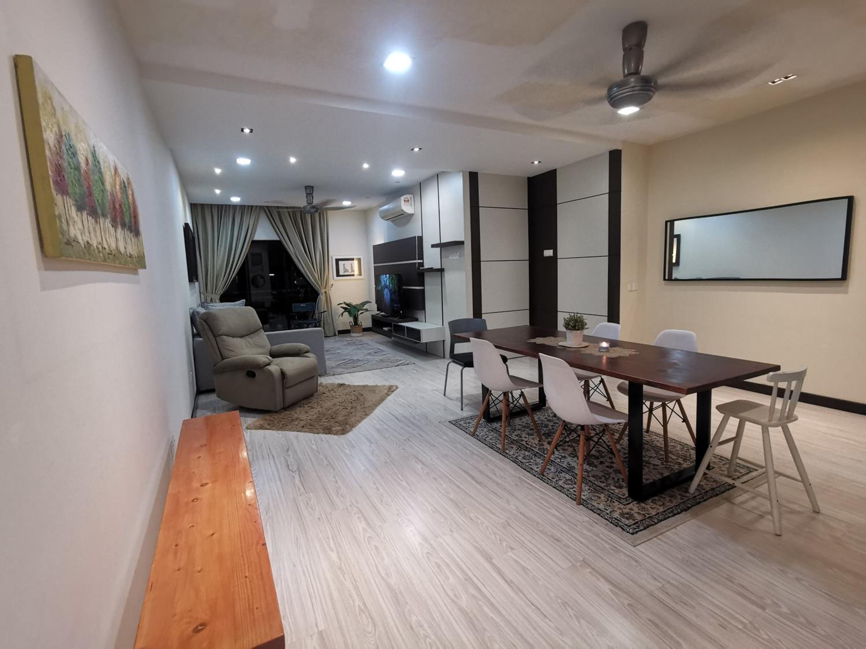 Enarahomes Shah Alam