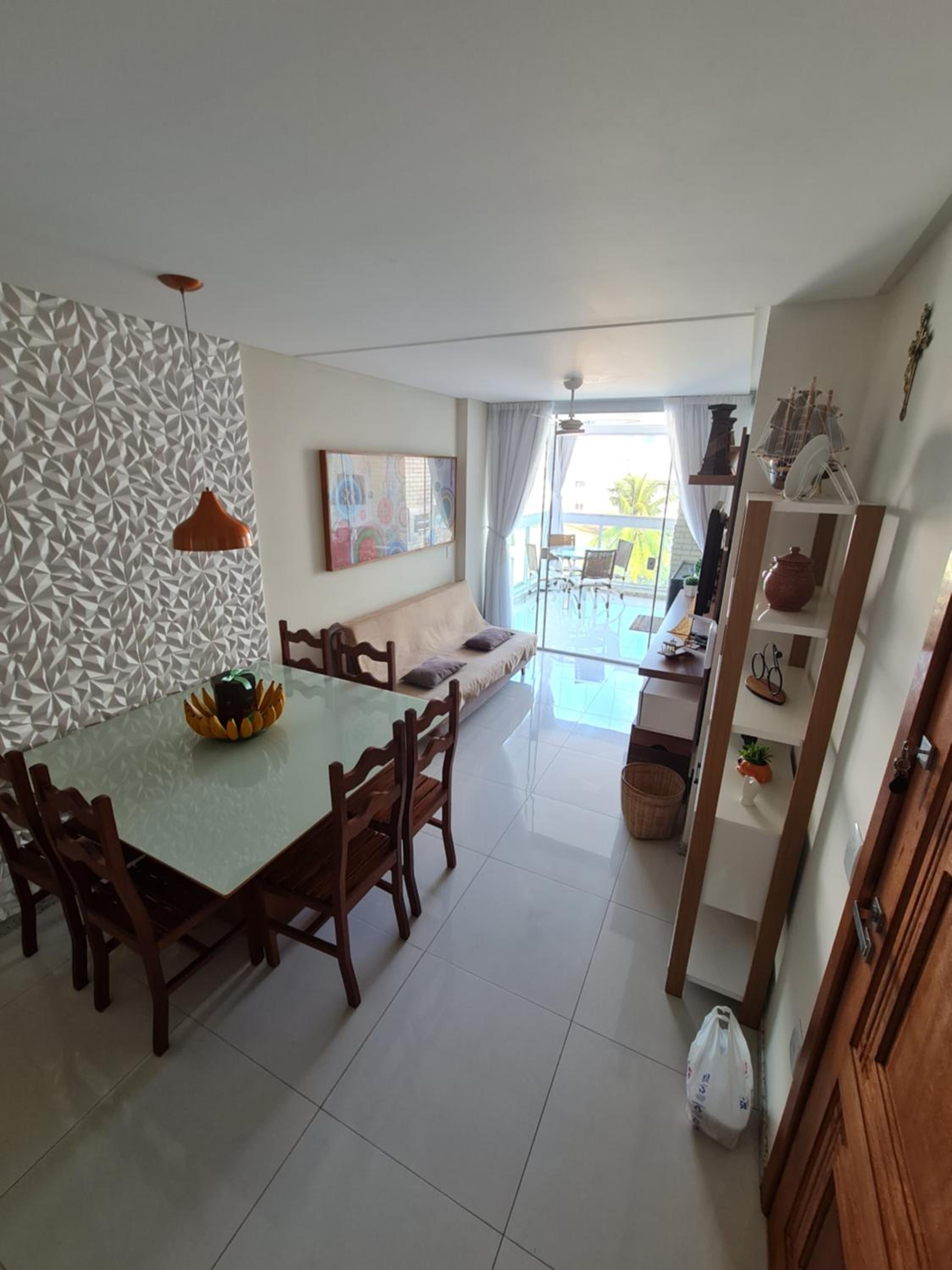 APTO 2 QUARTOS GUARAPARI
