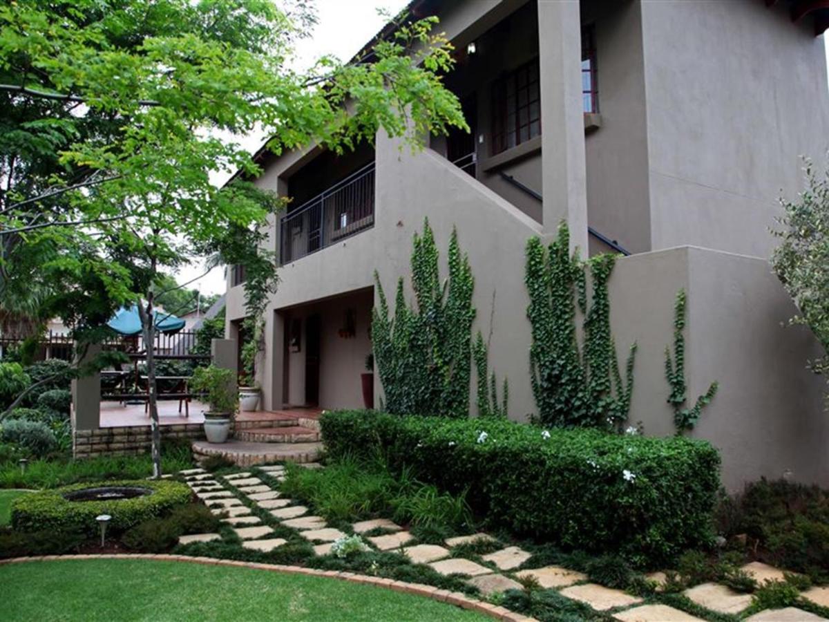 East View Guesthouse view 3