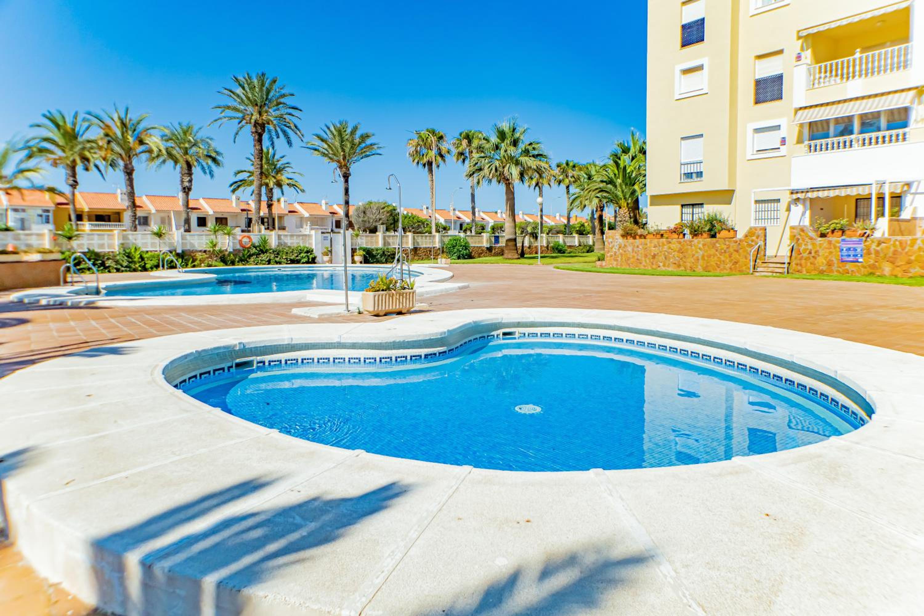 Ático Almería. Paseo marítimo Roquetas de Mar