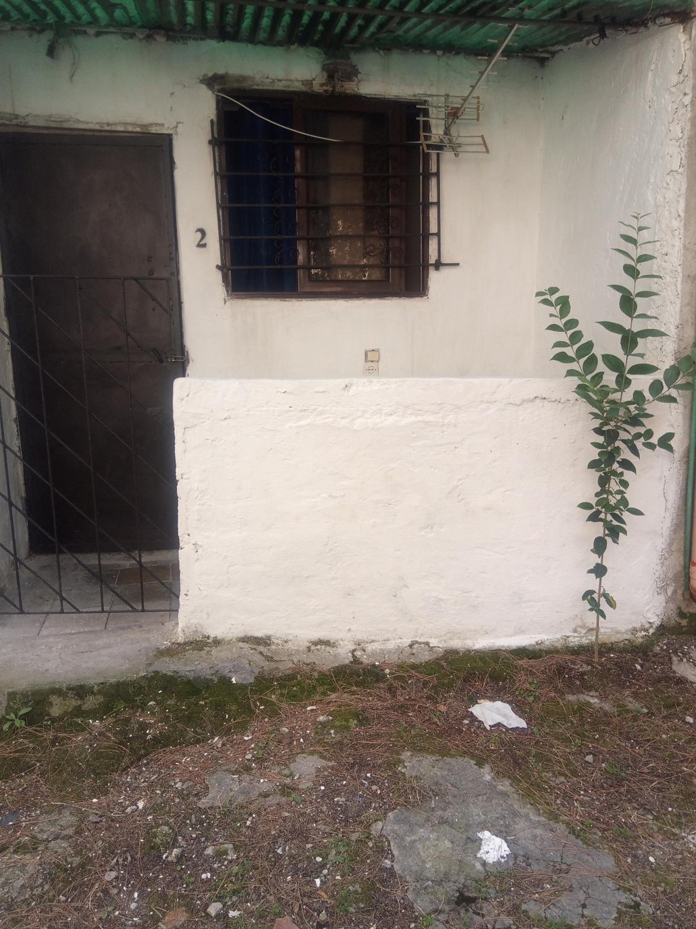 Private Studio 17
