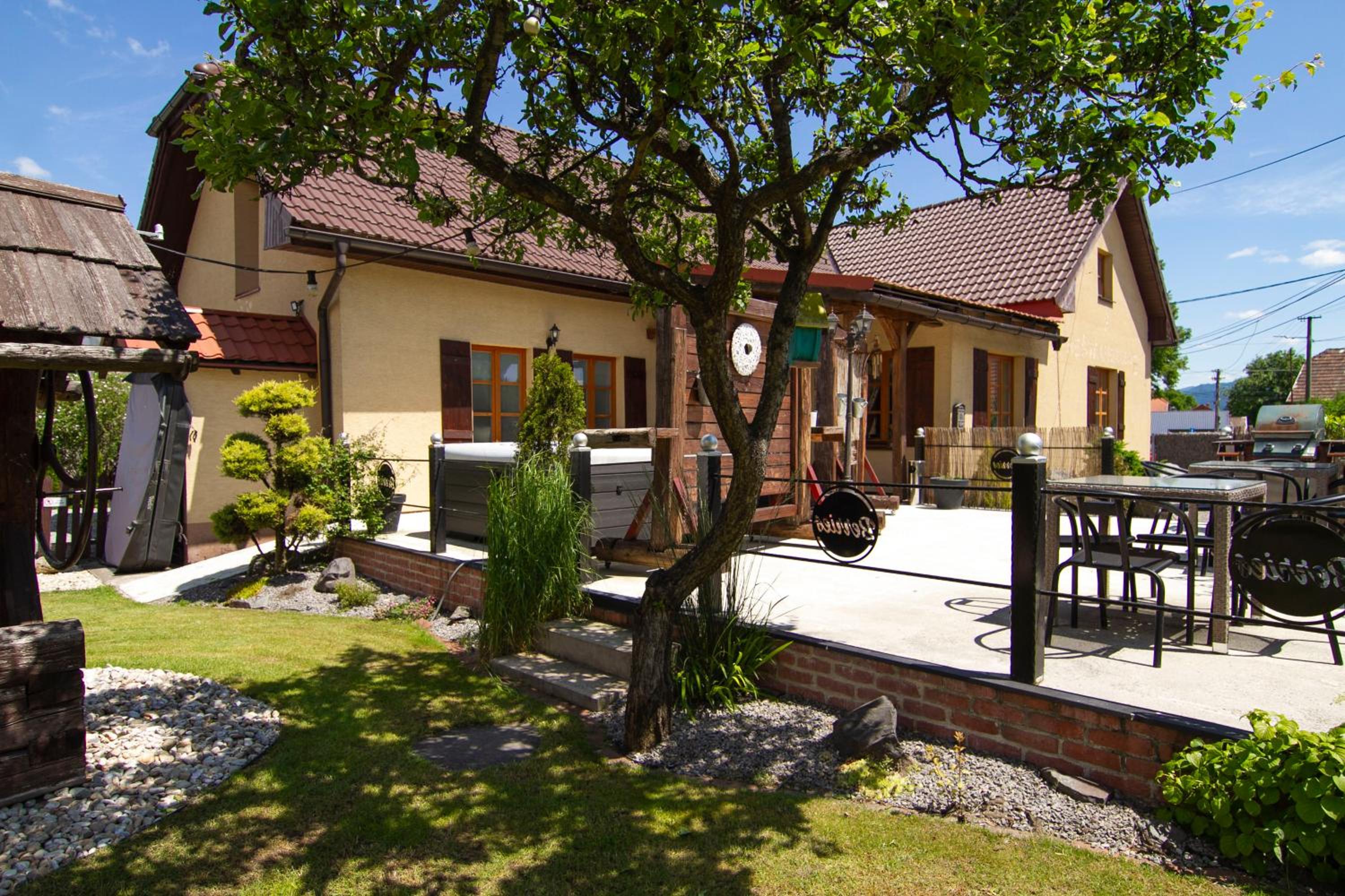 Hotel Apartmany Berries