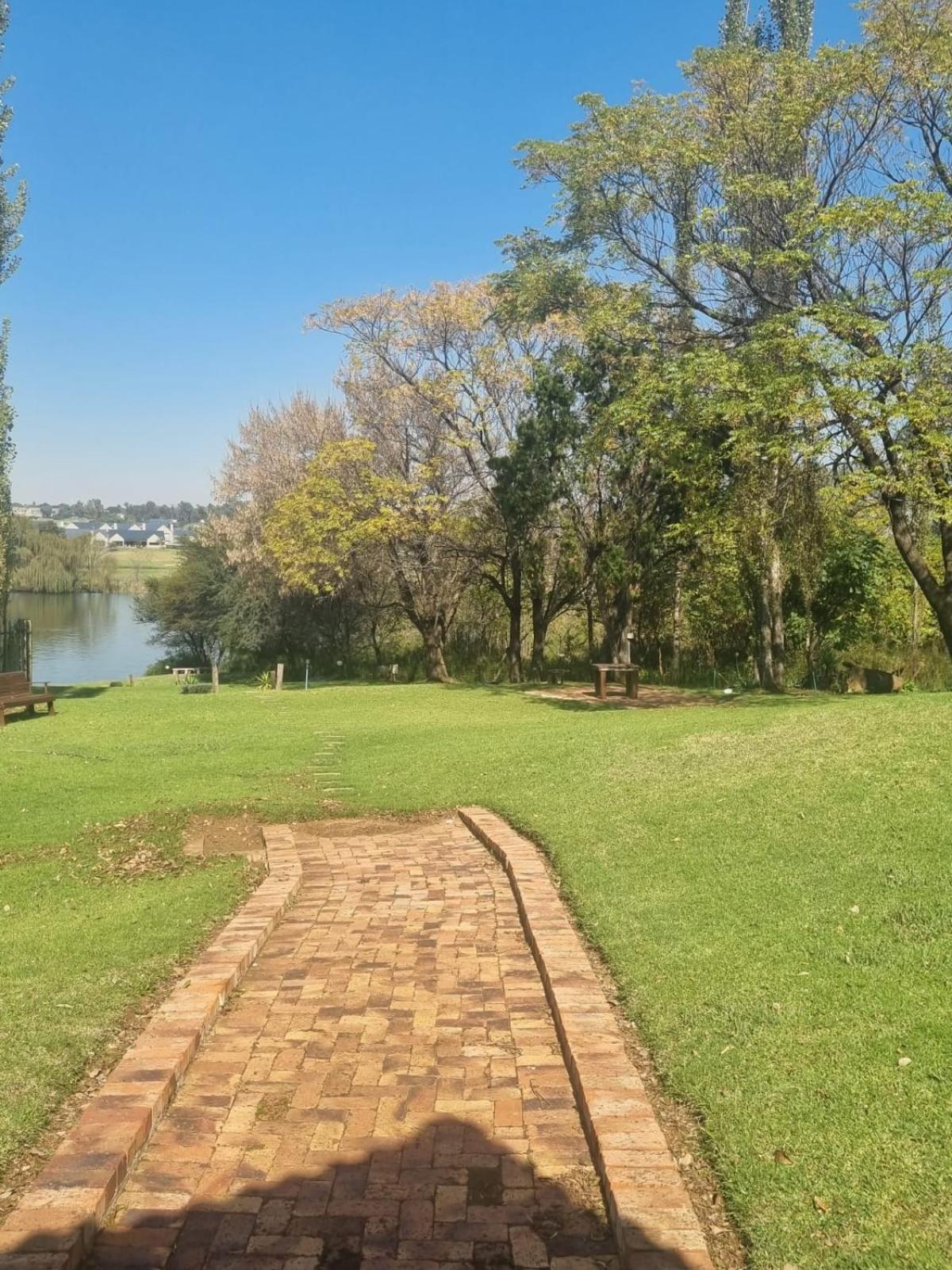 Emufuleni river logde