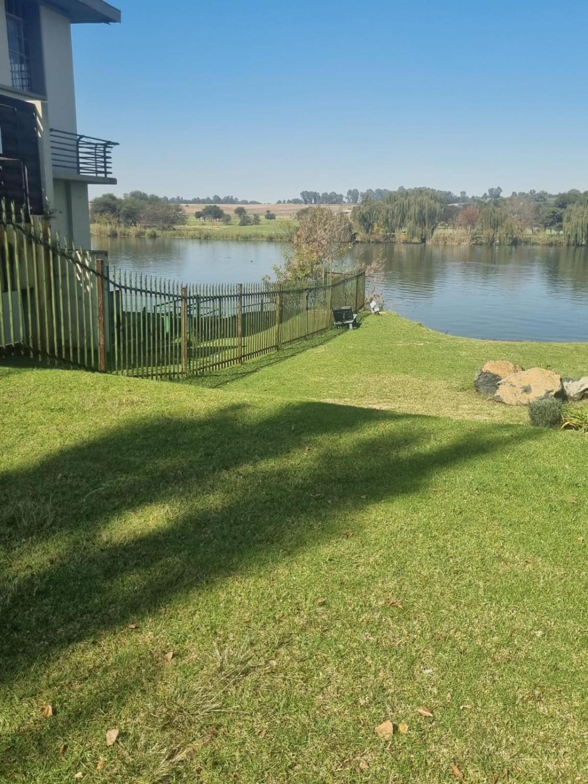 Emufuleni river logde