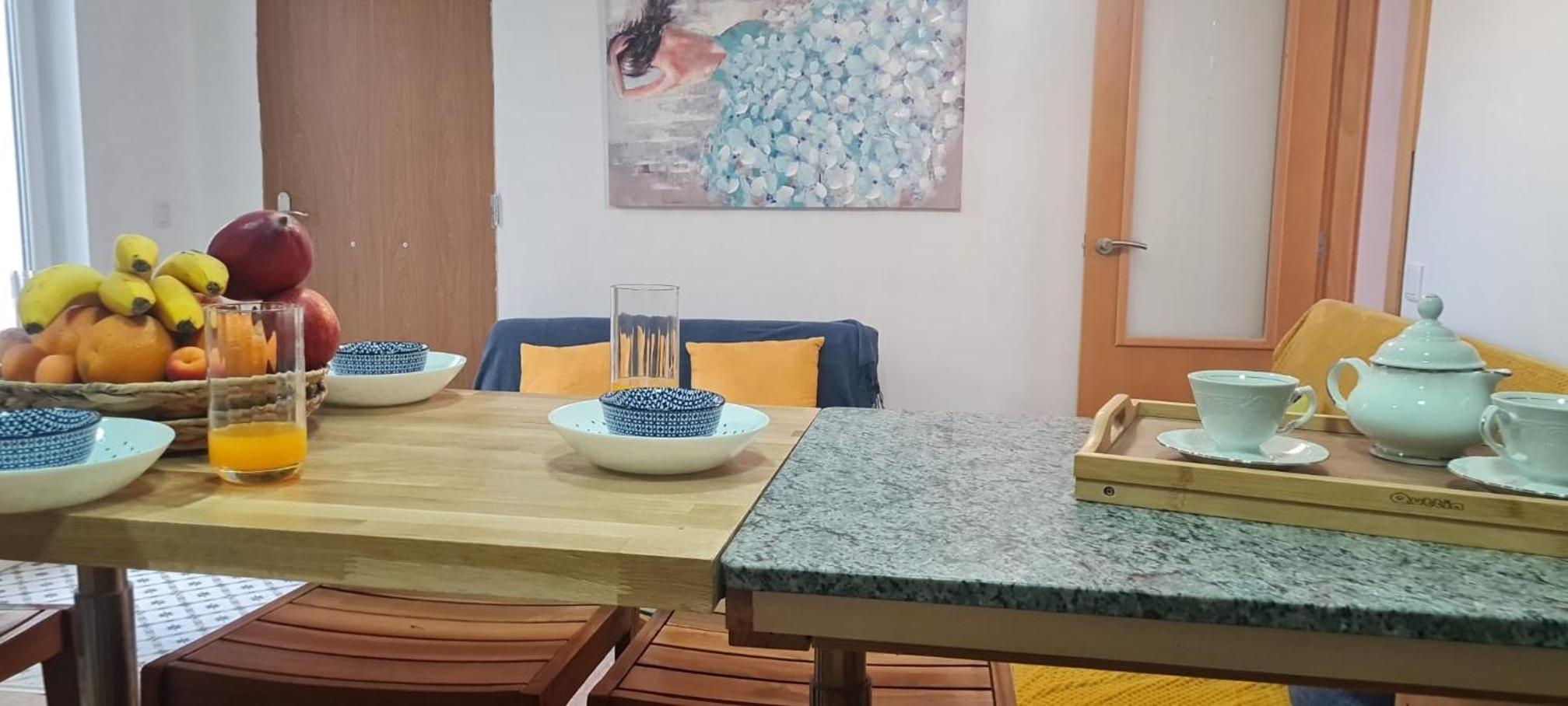 Aparthotel Mediterráneo by NeoHotels-Centro 8 min by Metro