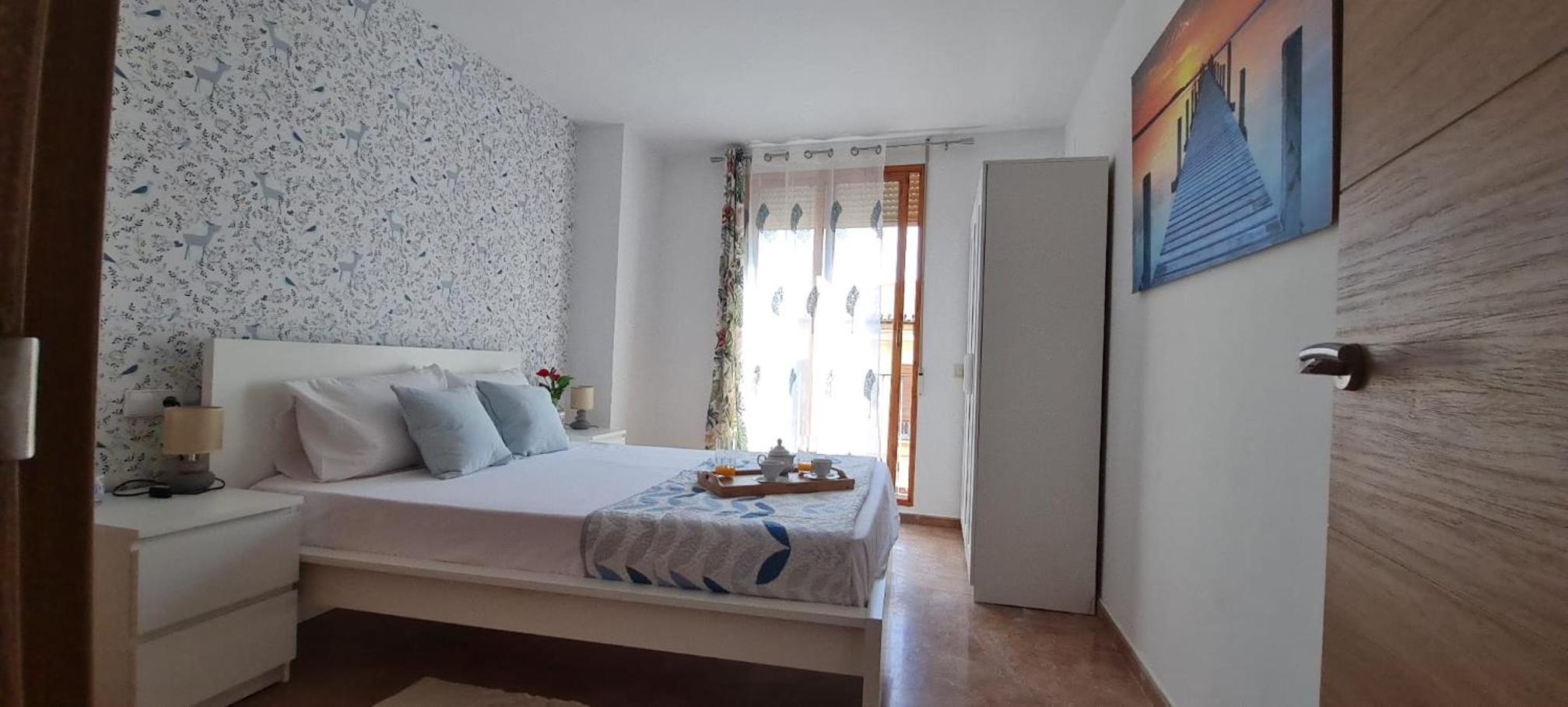 Aparthotel Mediterráneo by NeoHotels-Centro 8 min by Metro