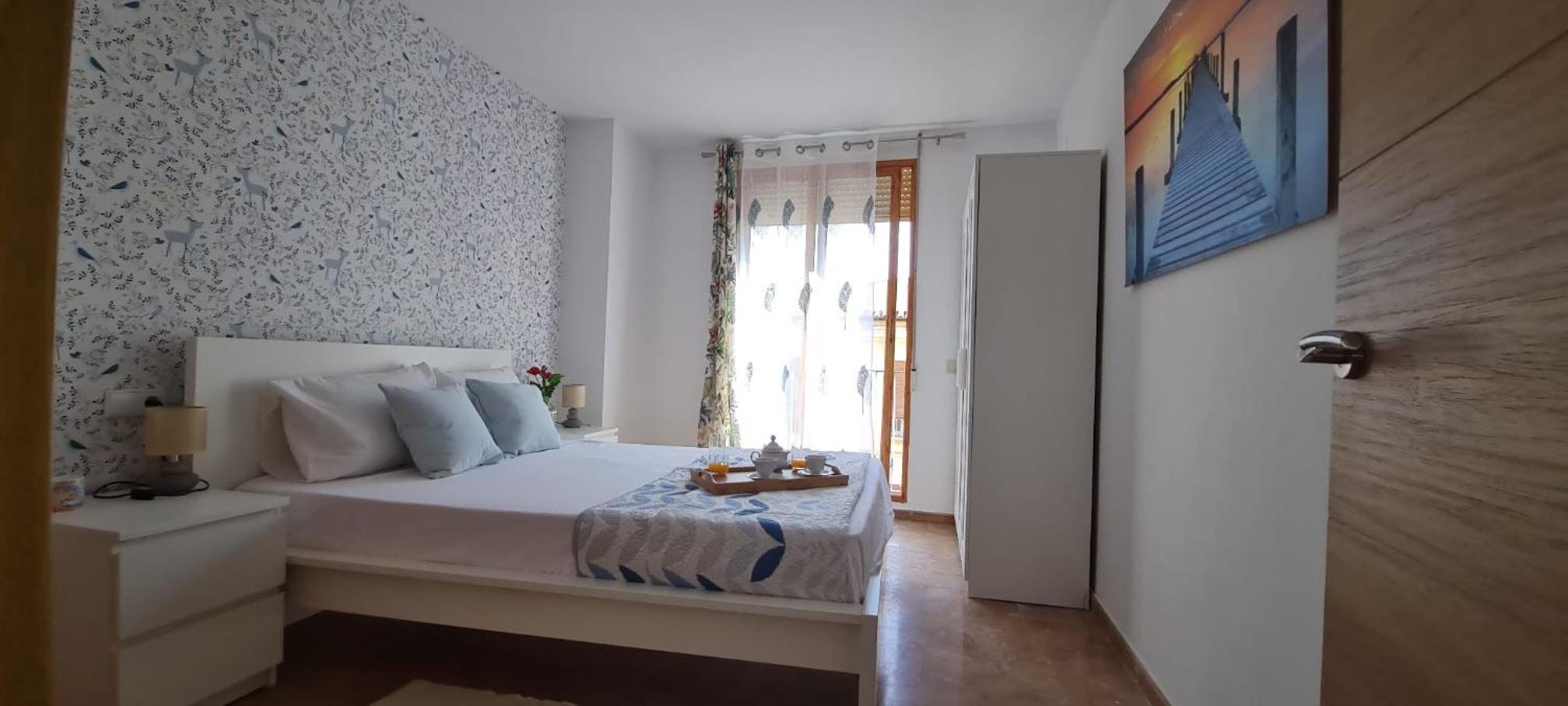 Aparthotel Mediterráneo by NeoHotels-Centro 8 min by Metro