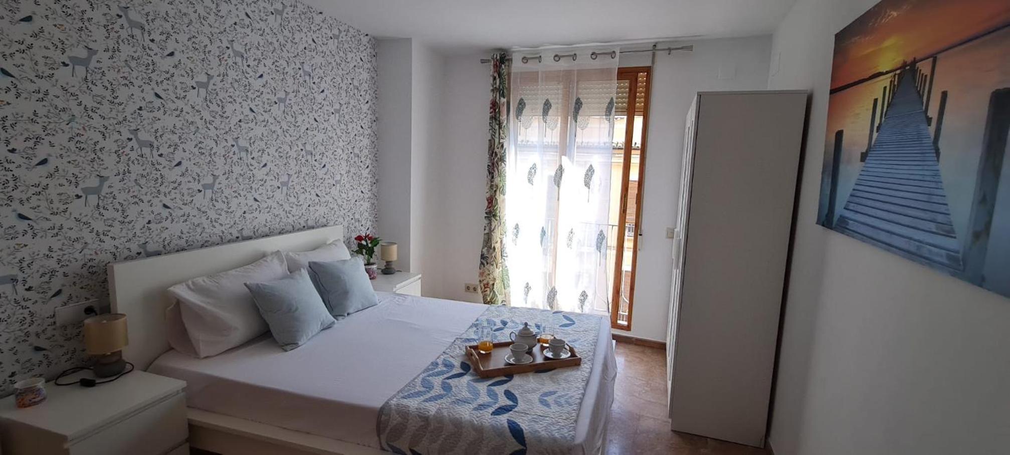 Aparthotel Mediterráneo by NeoHotels-Centro 8 min by Metro