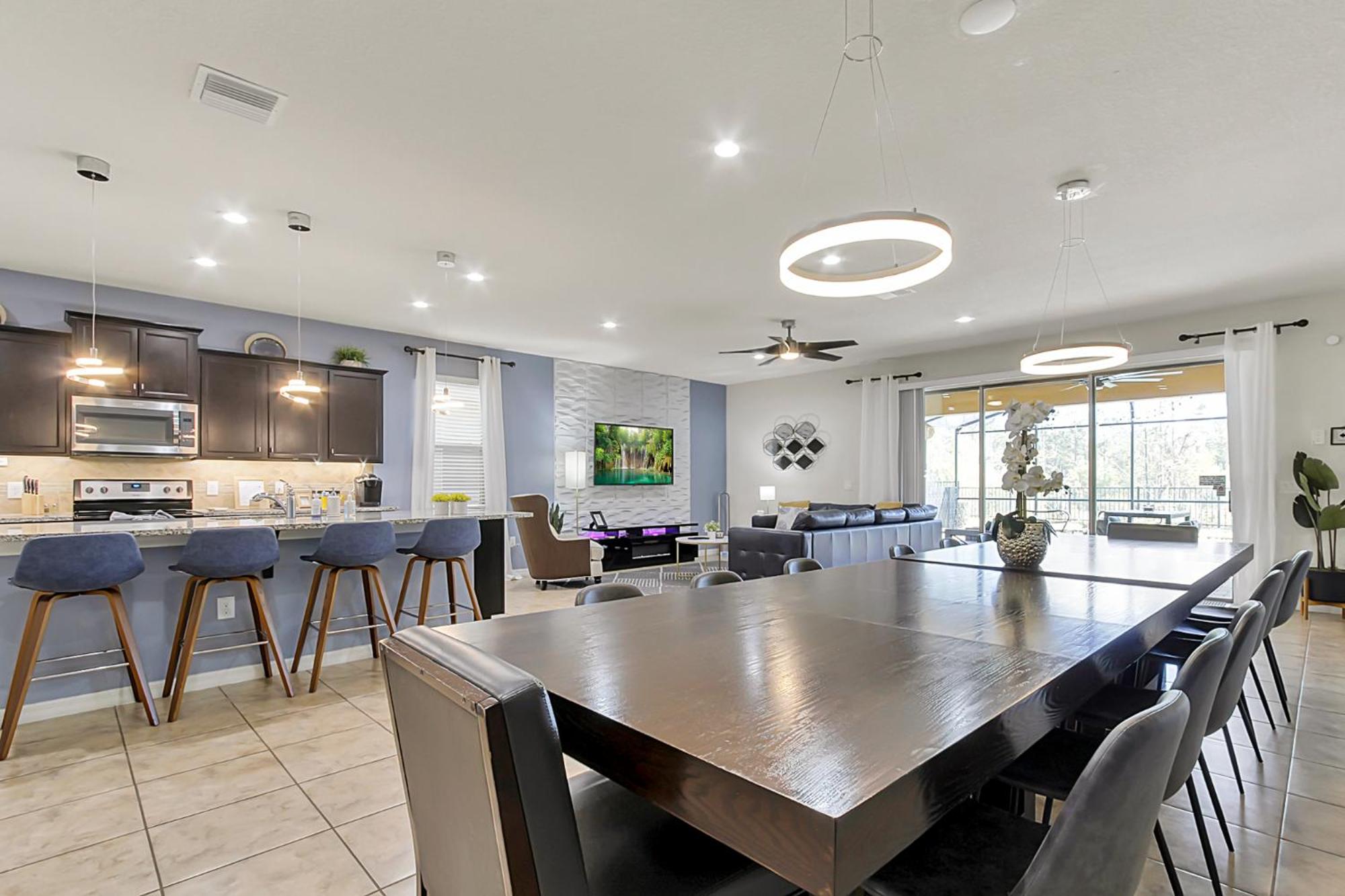 8BR VILLA NEAR DISNEY-VIEW/PRIVACY/POOL & SPA/PS5/EV view 3