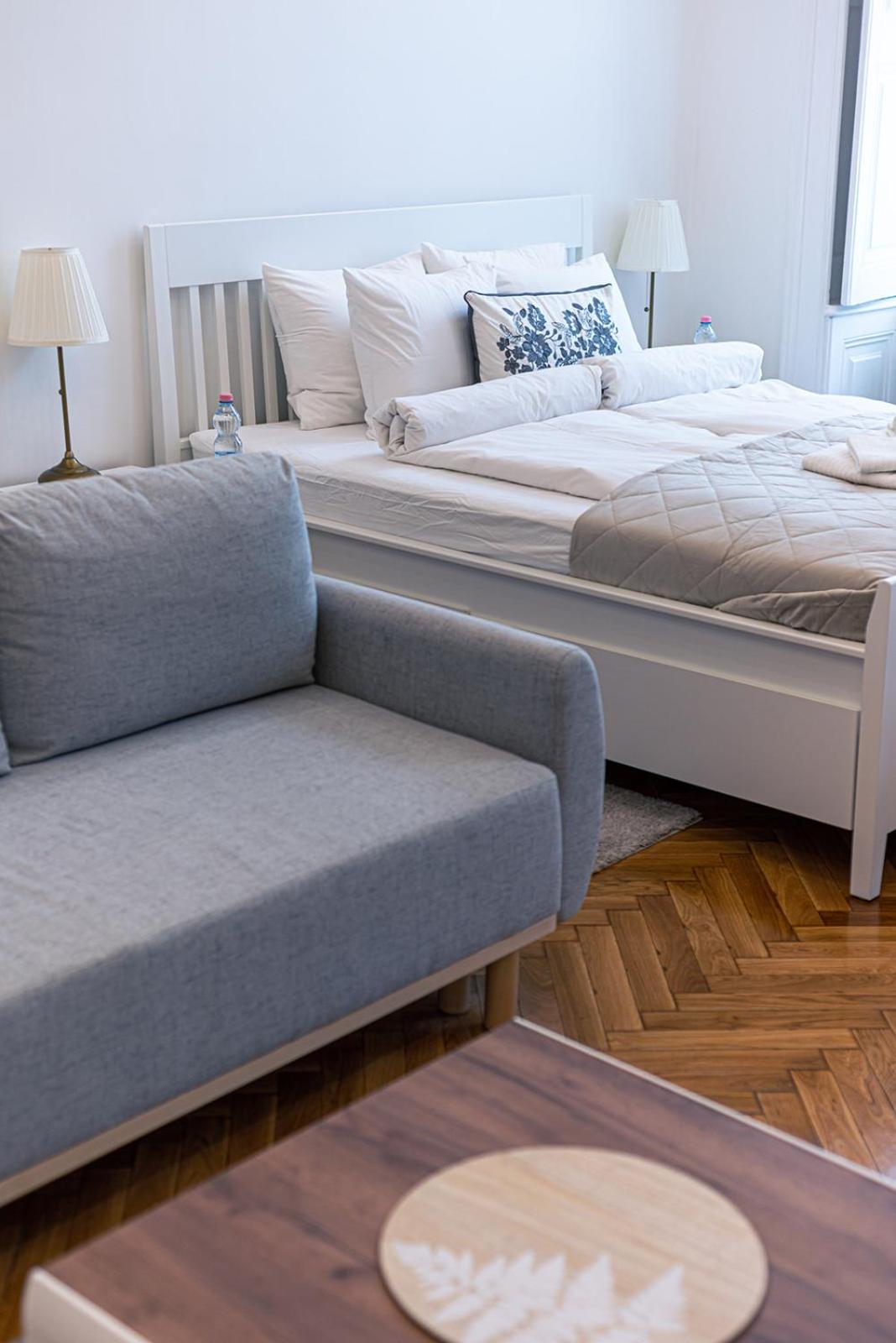 Joy Apartments on Kiraly street view 3