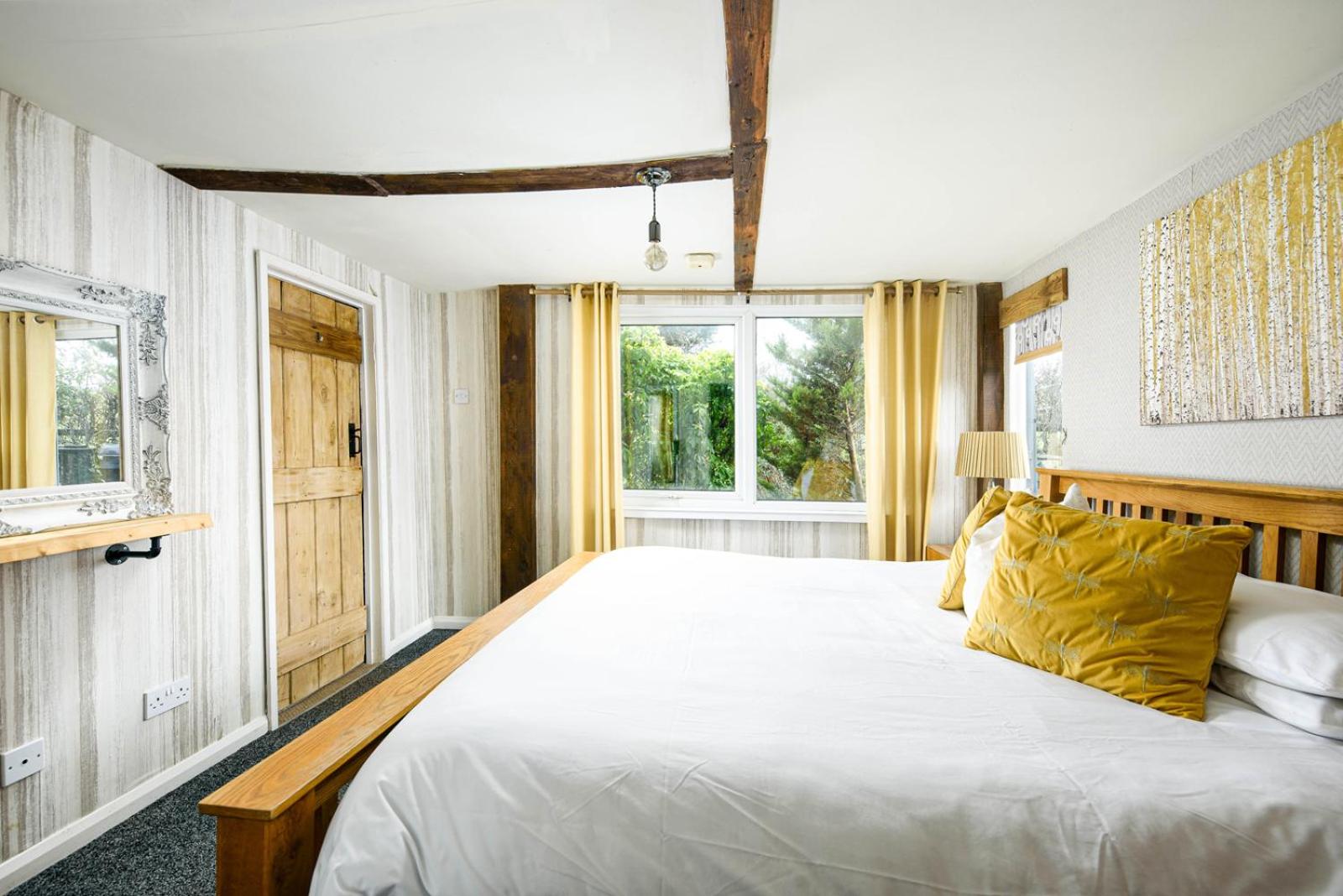 The West Barn near Bath, sleeps 24 and 2 hot tubs