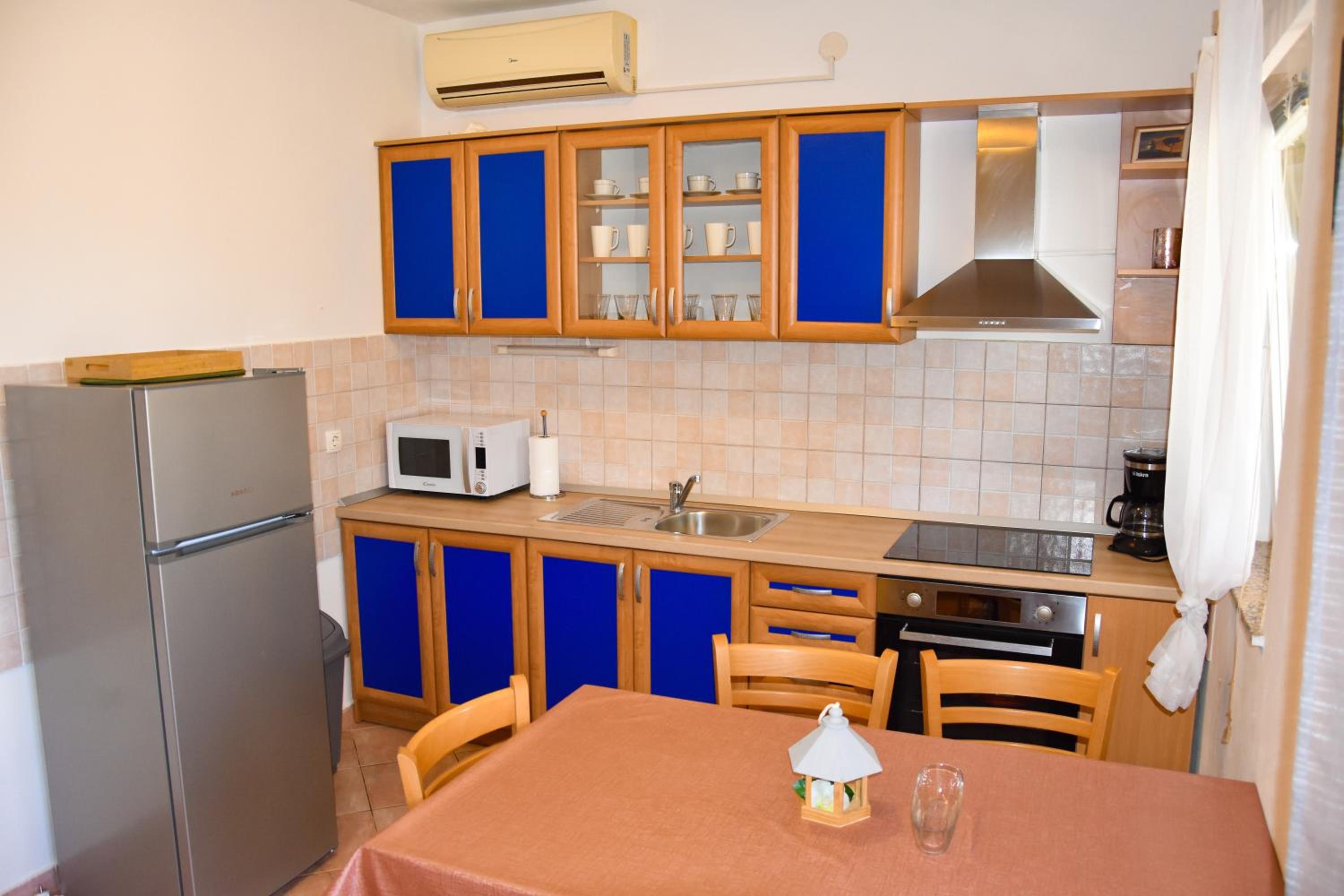 Apartments Mirela view 5