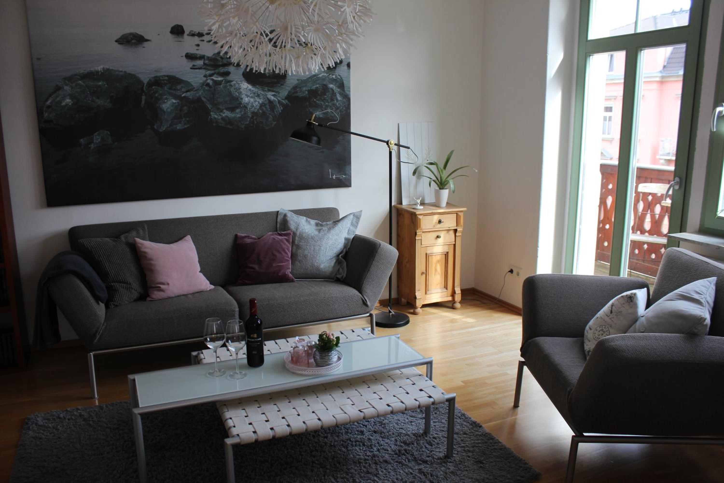Traumhafte Etagenwohnung in Günderzeitvilla view 2
