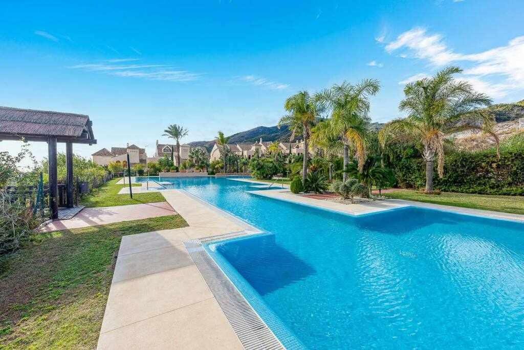 Amplio apartamento en Occidental Benalmádena