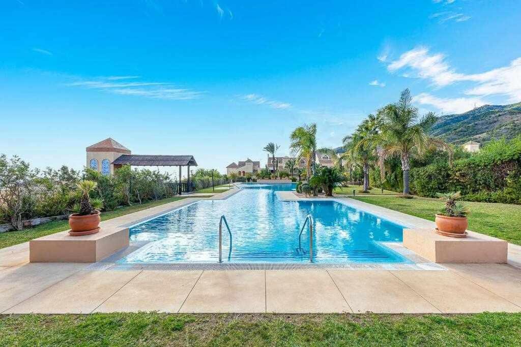 Amplio apartamento en Occidental Benalmádena