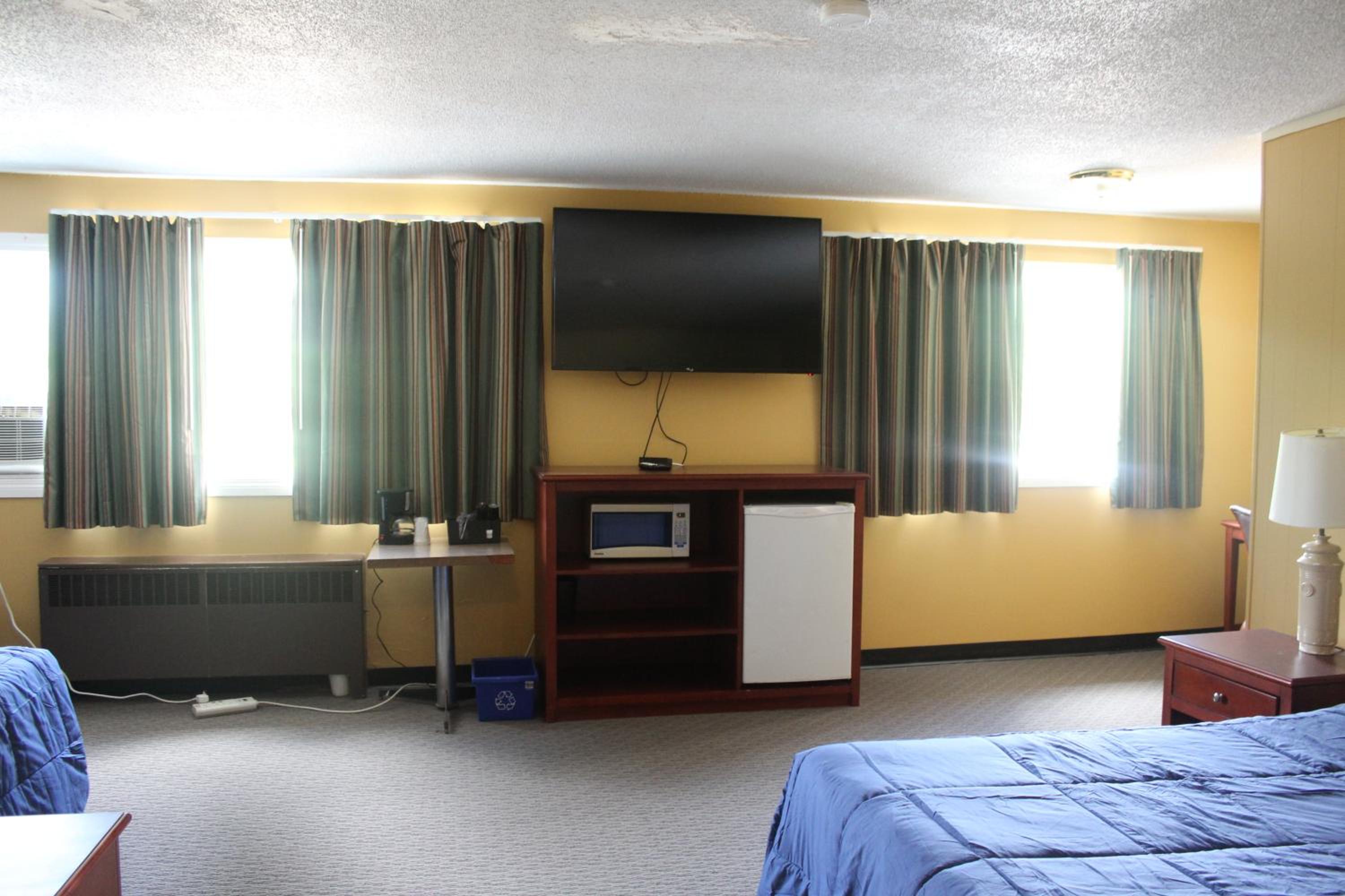 Esterhazy Motor Hotel