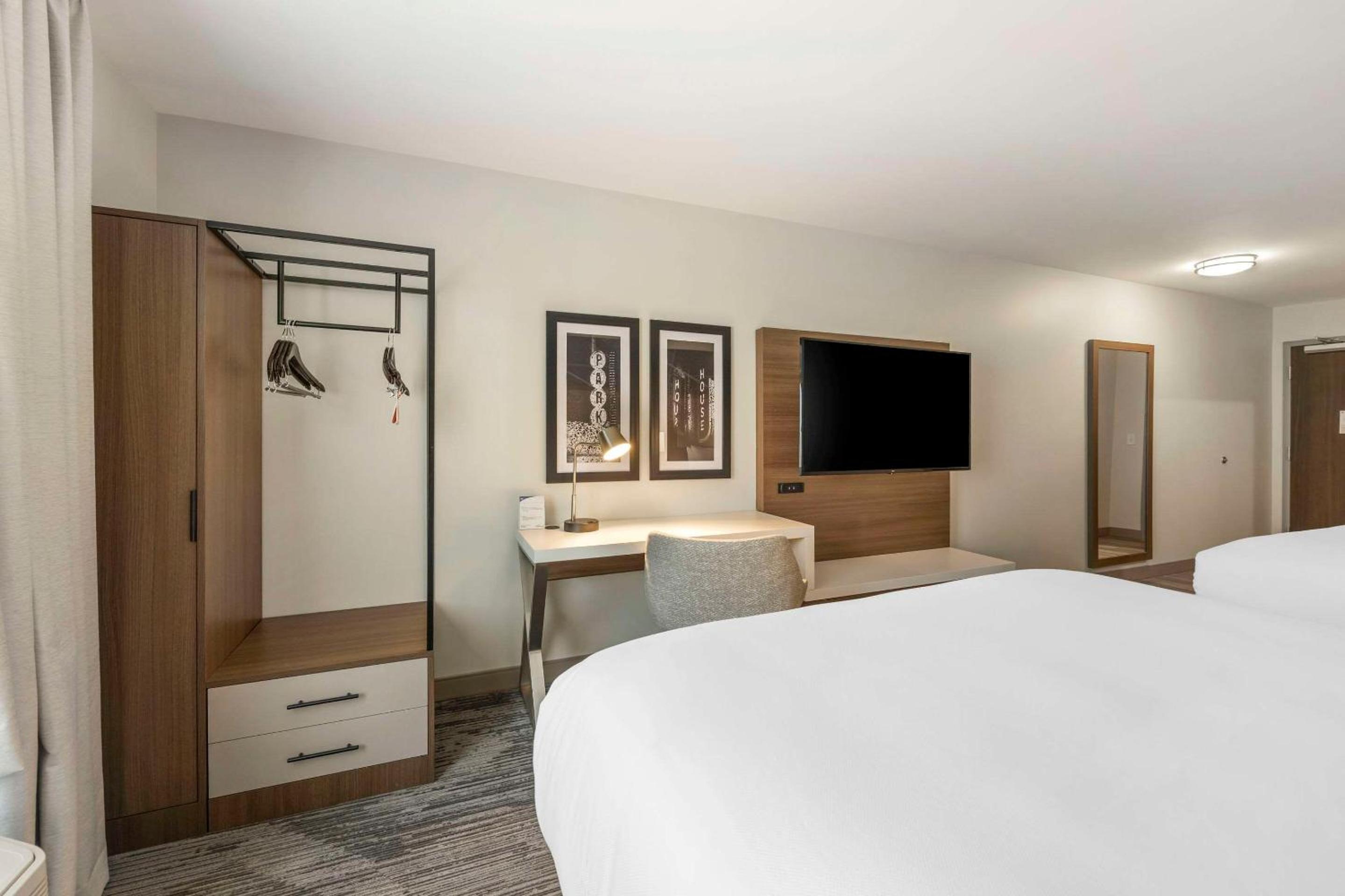 Comfort Inn Suites Gallatin - Nashville Metro - Property Image 6