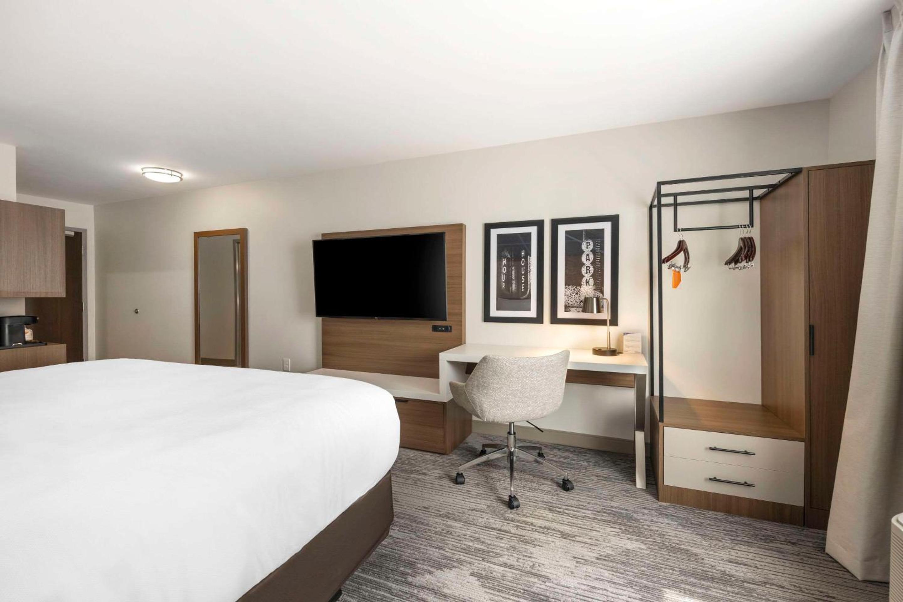 Comfort Inn Suites Gallatin - Nashville Metro - Property Image 12