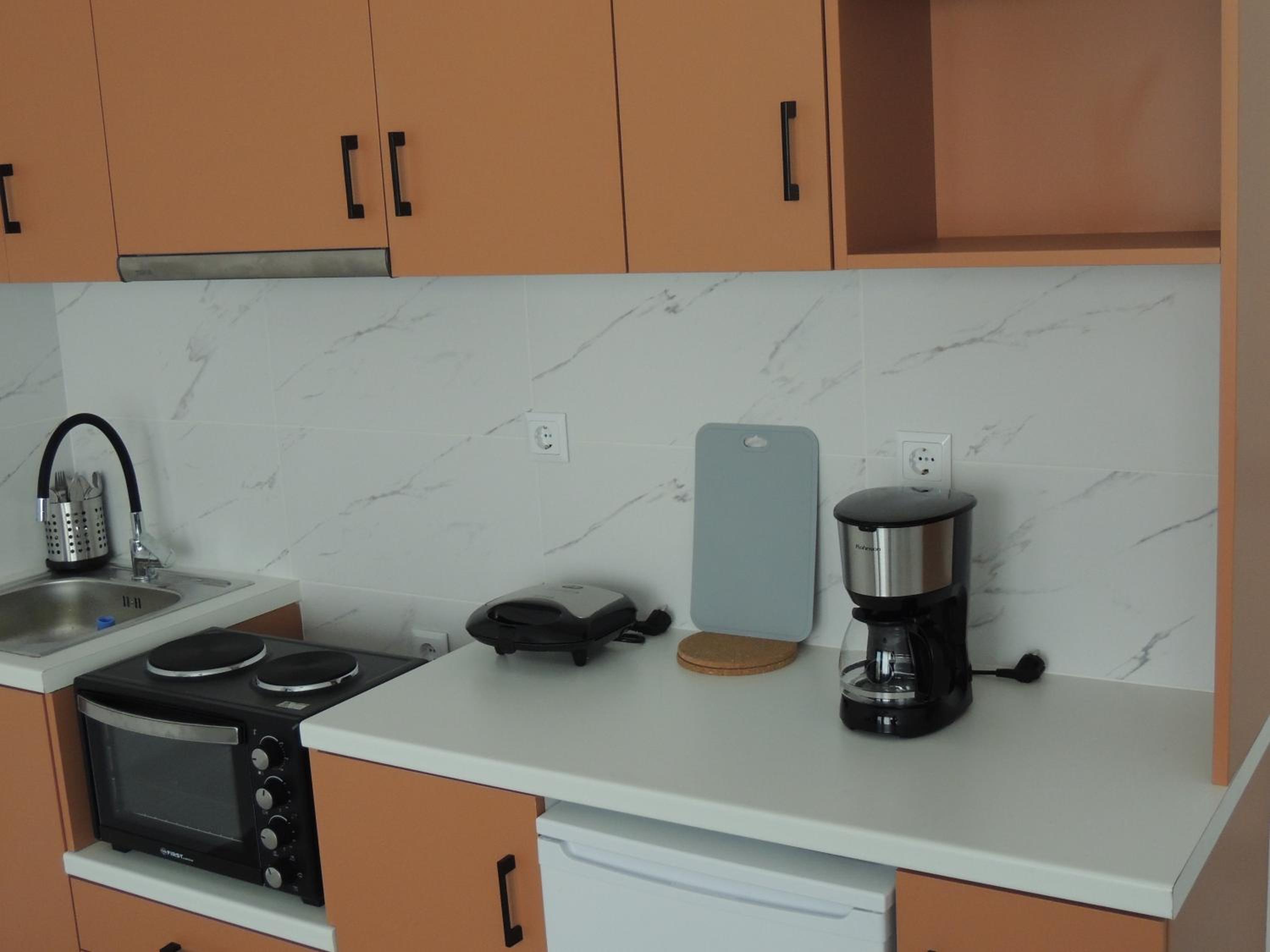 Ælis Suites in Psyrri - Rooftop Access & Acropolis View