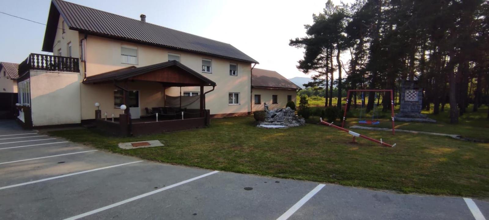 Guesthouse Juka view 3