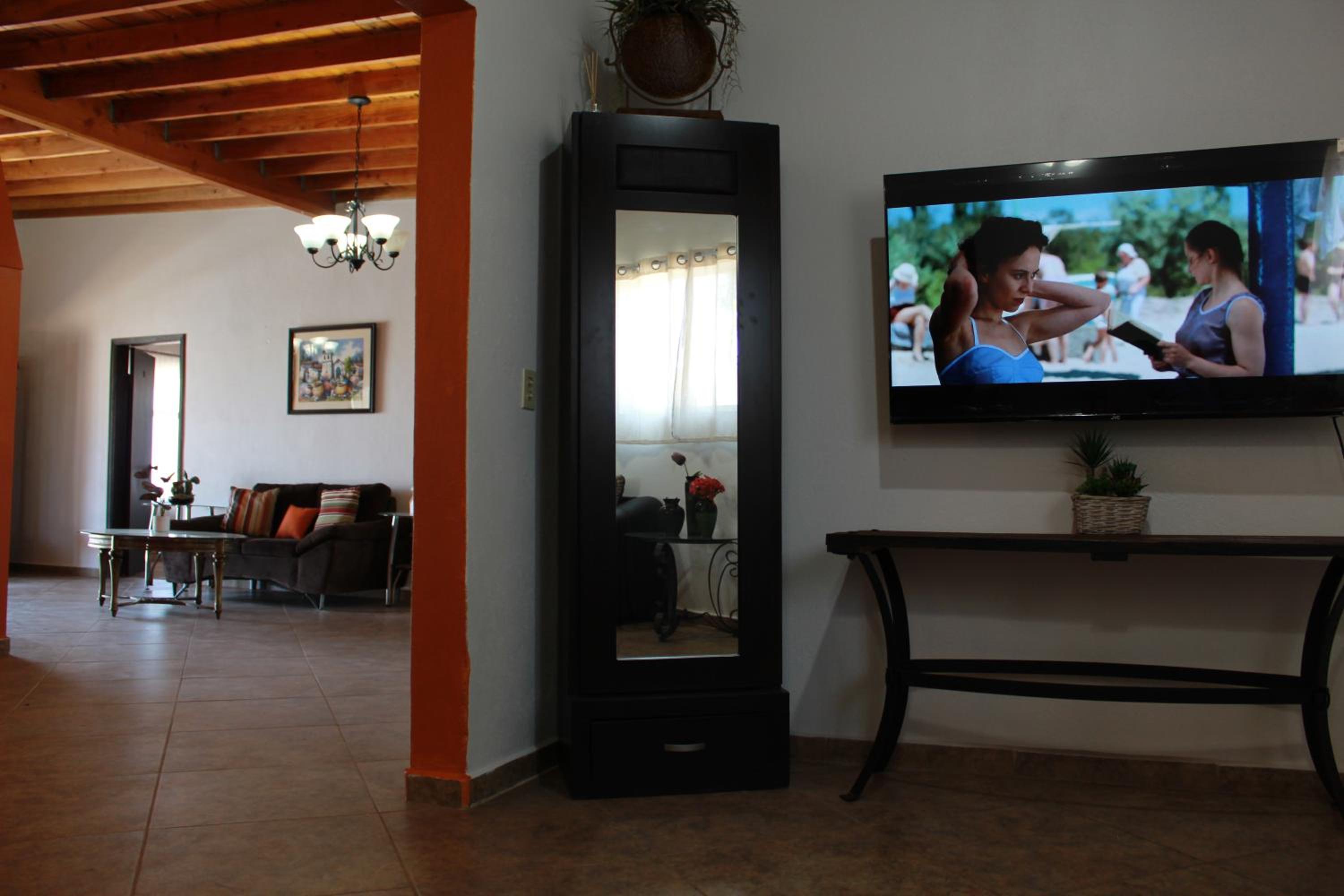 Casa Zazil Uh en Valle de Guadalupe BC view 4