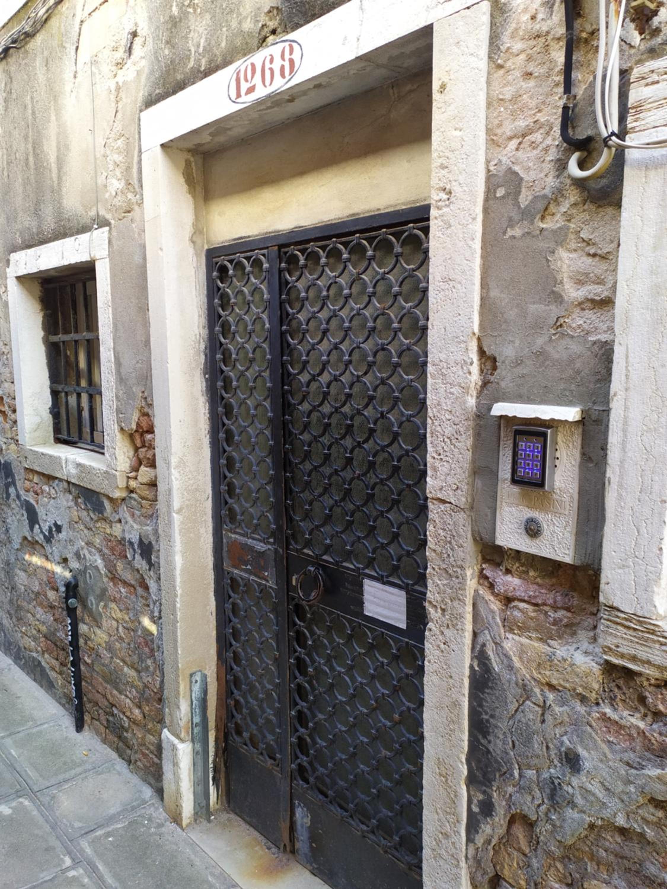 Zen Accommodations Grand Canal