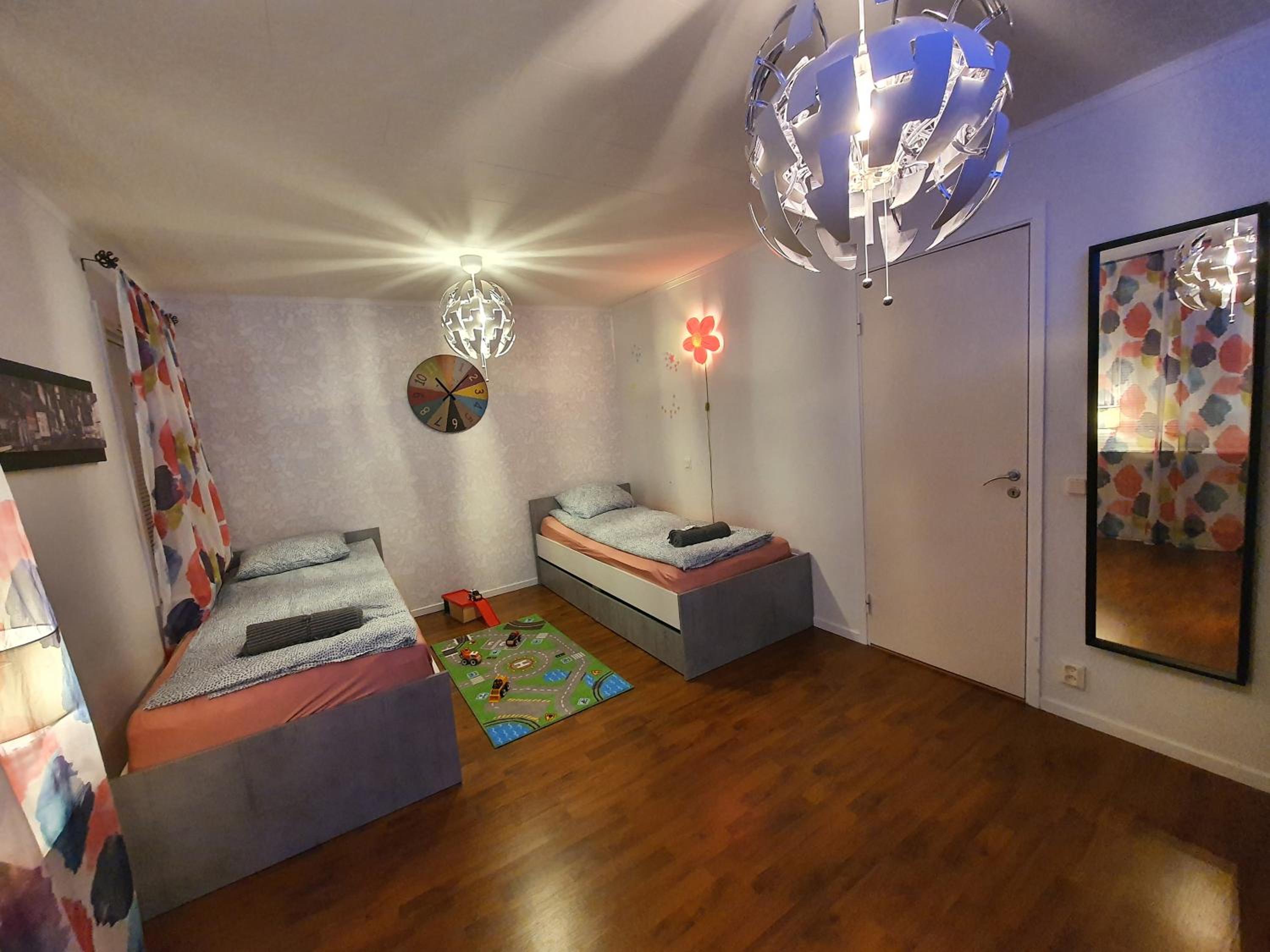 Villa for 10 persons with massage chair, sauna, billiard table and free electric vehicle station for electric cars