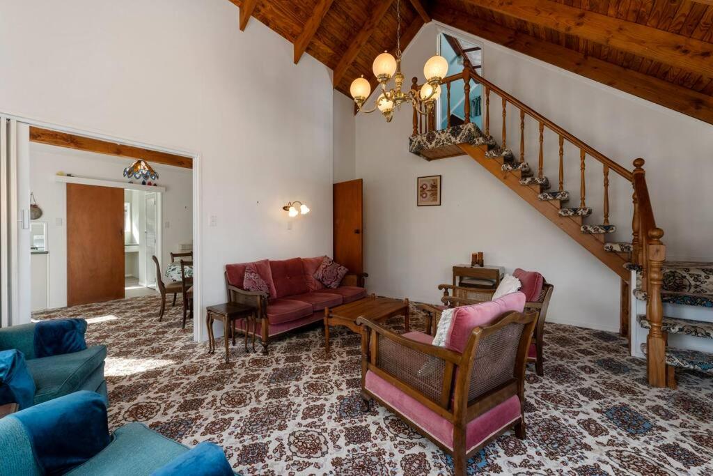 Charming Hideaway