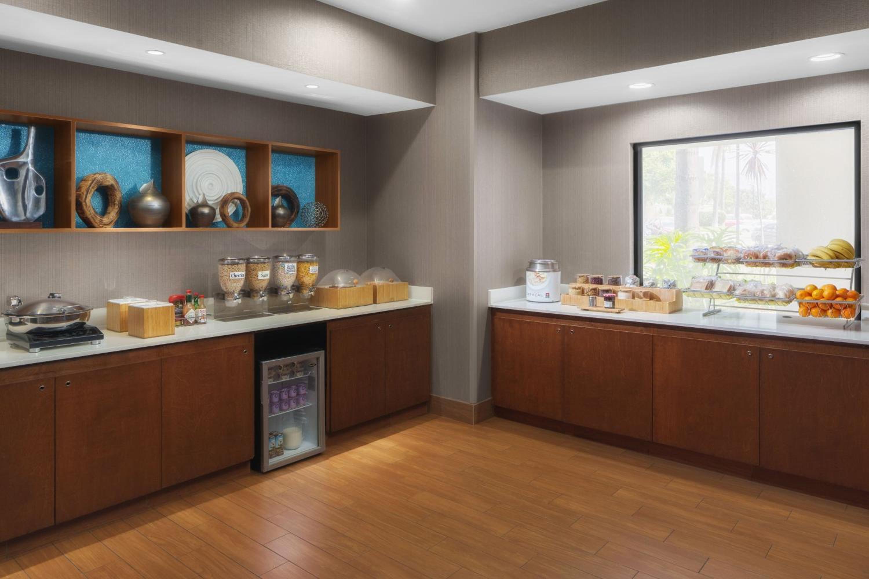 SpringHill Suites Pasadena Arcadia - Property Image 9