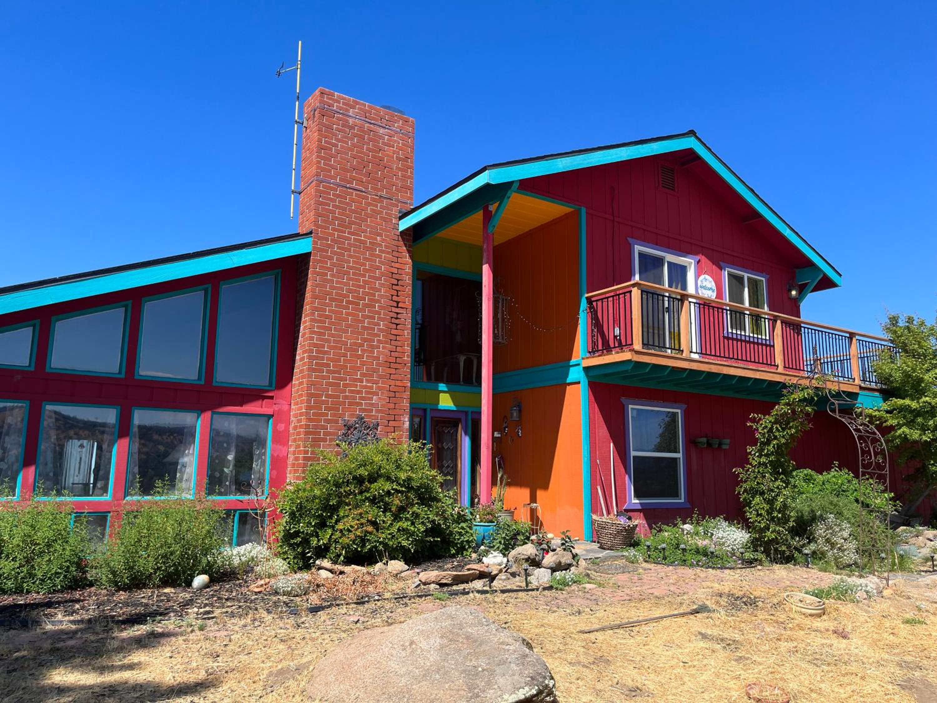 Hotel McMillan Ranch Yosemite - Image 1