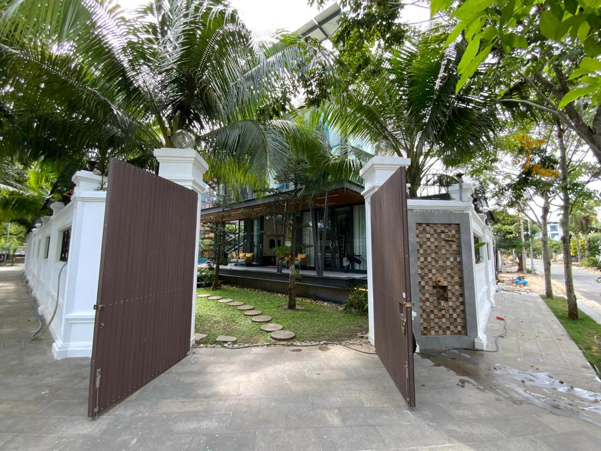 Villa Container